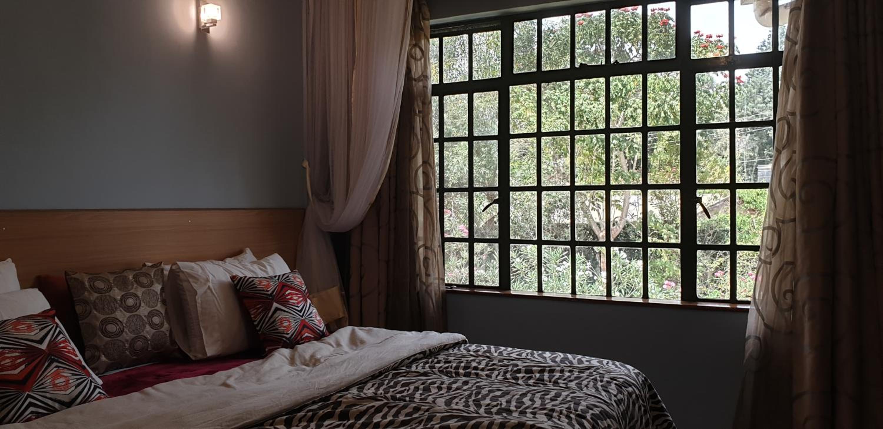 Spurwing Guest House