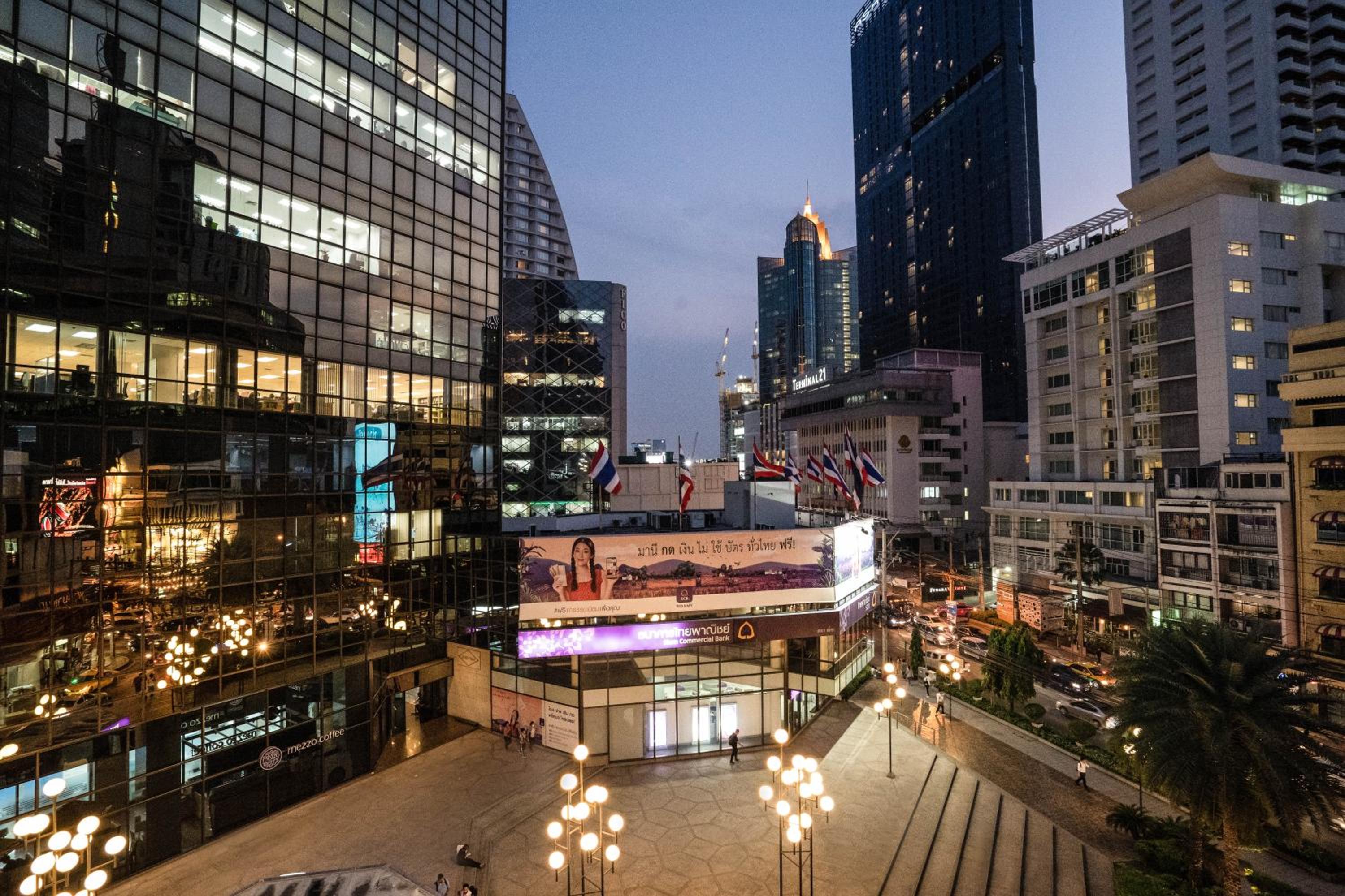 3Howw Hostel @ Sukhumvit 21