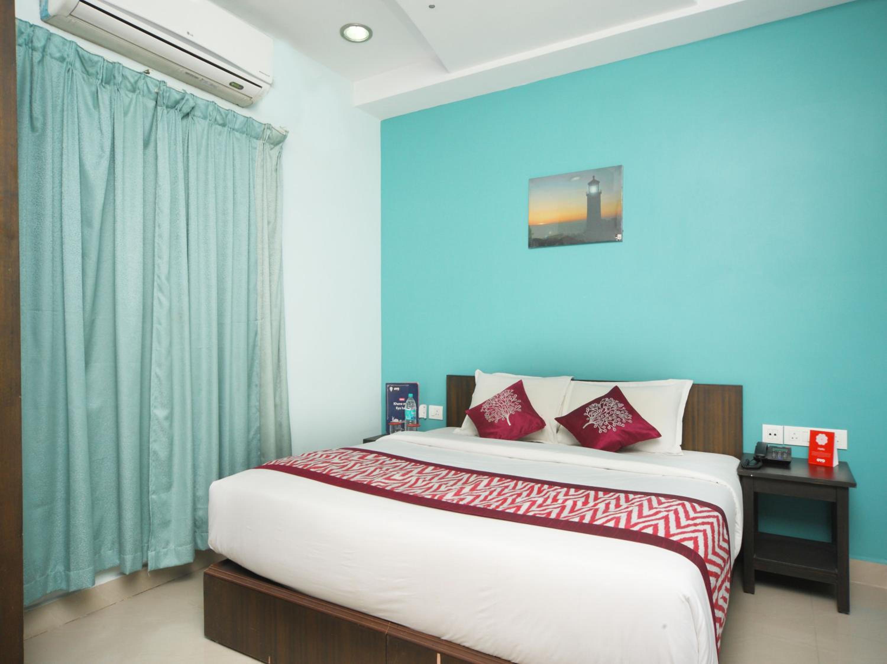 Max Classic Serviced Apartment