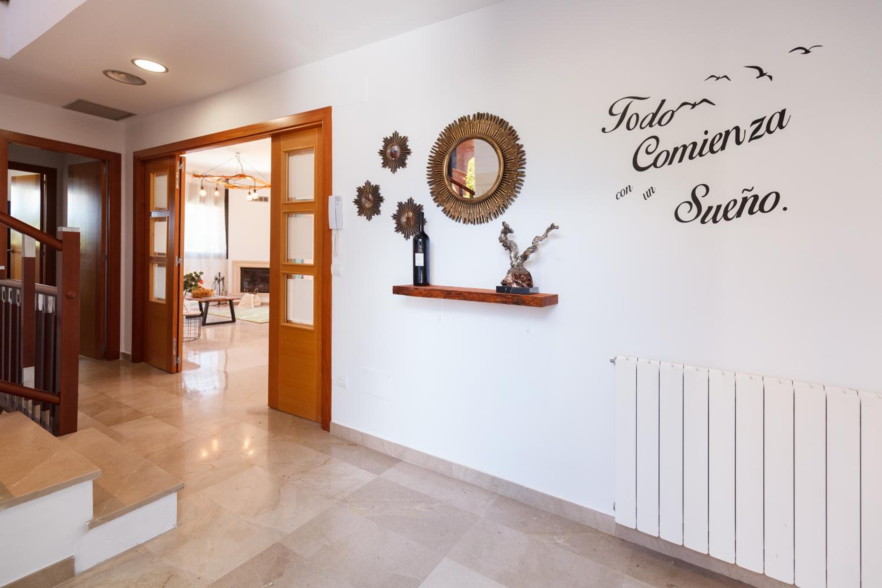 VILLA WINE EXPERIENCE Salou Center - SPA & Wine view 4