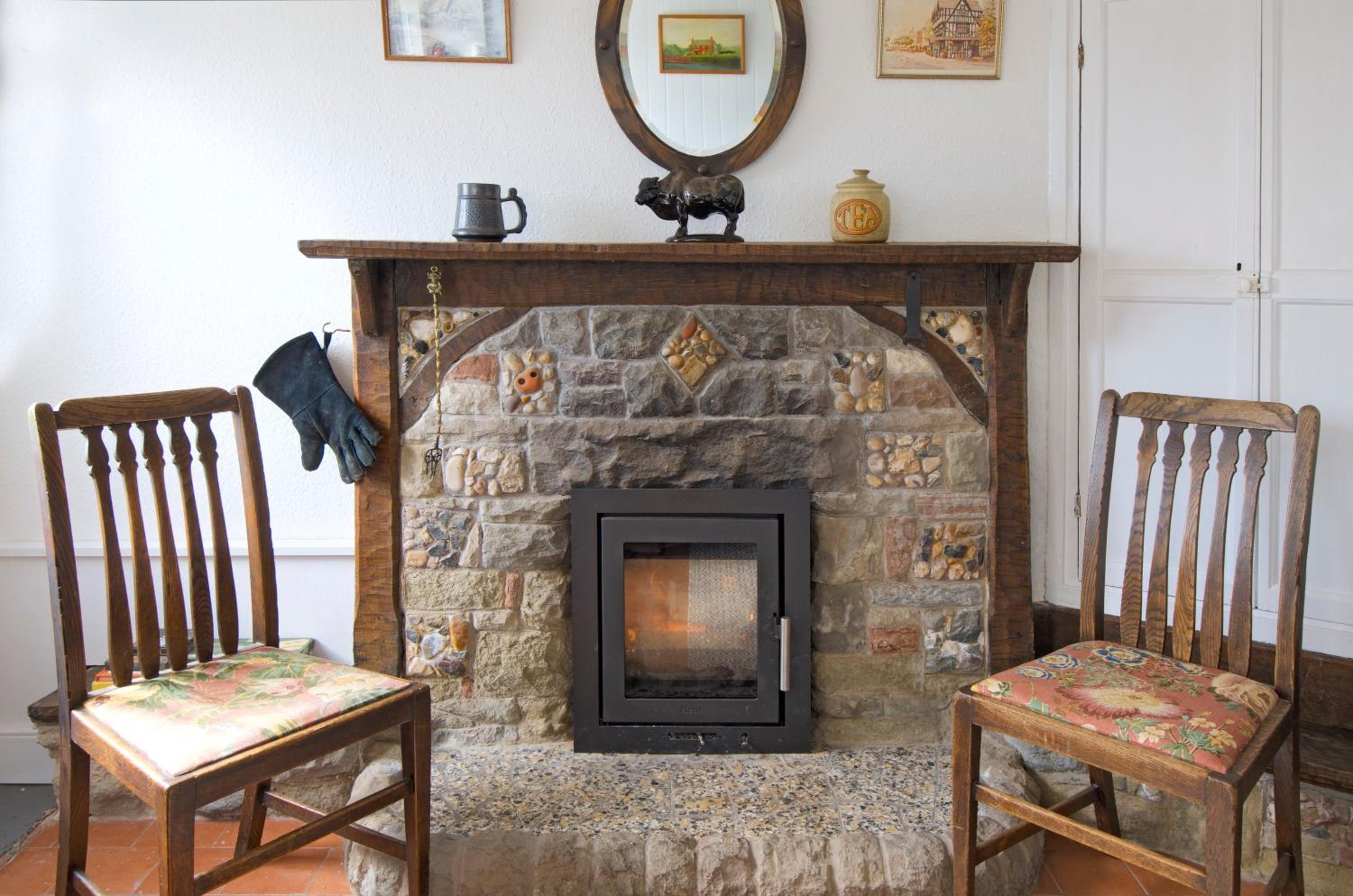 The Old Farm House view 5