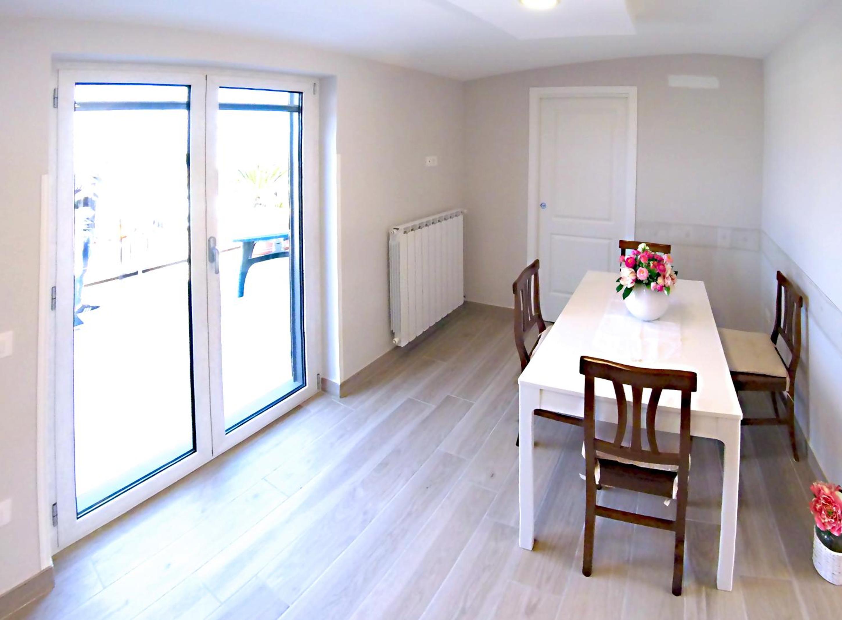 SAN - Luxury Apartment