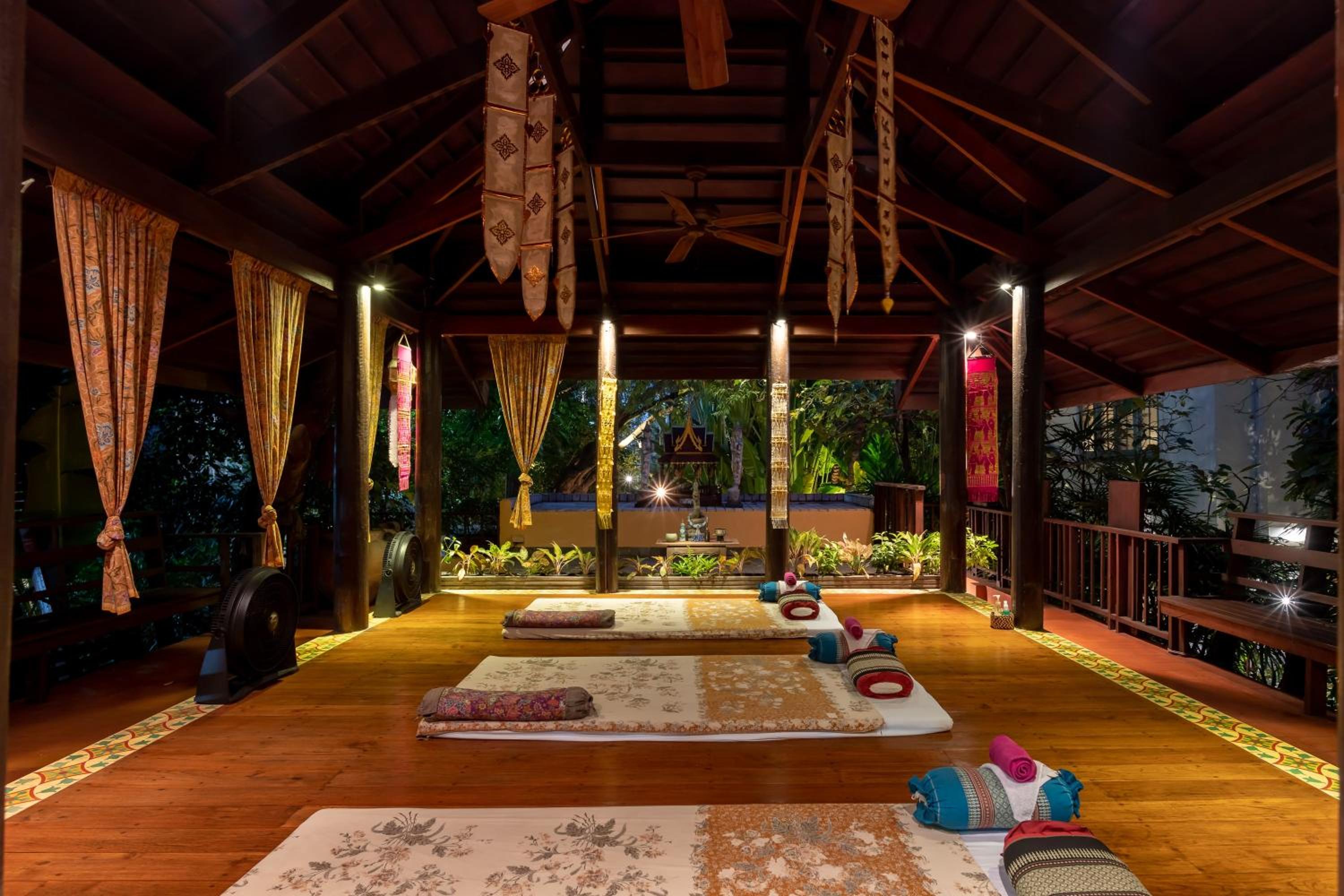 Ariyasom Villa