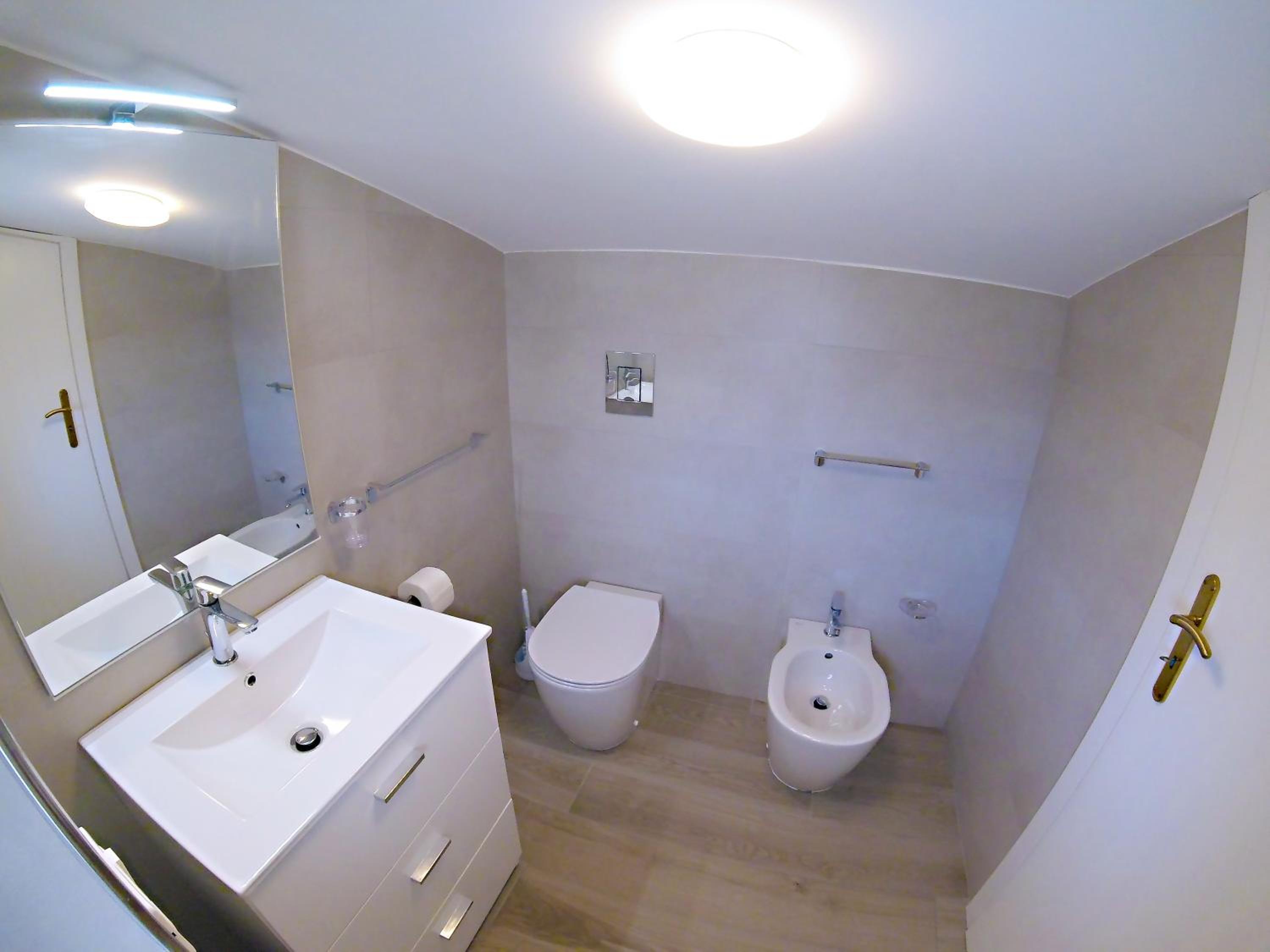 SAN - Luxury Apartment