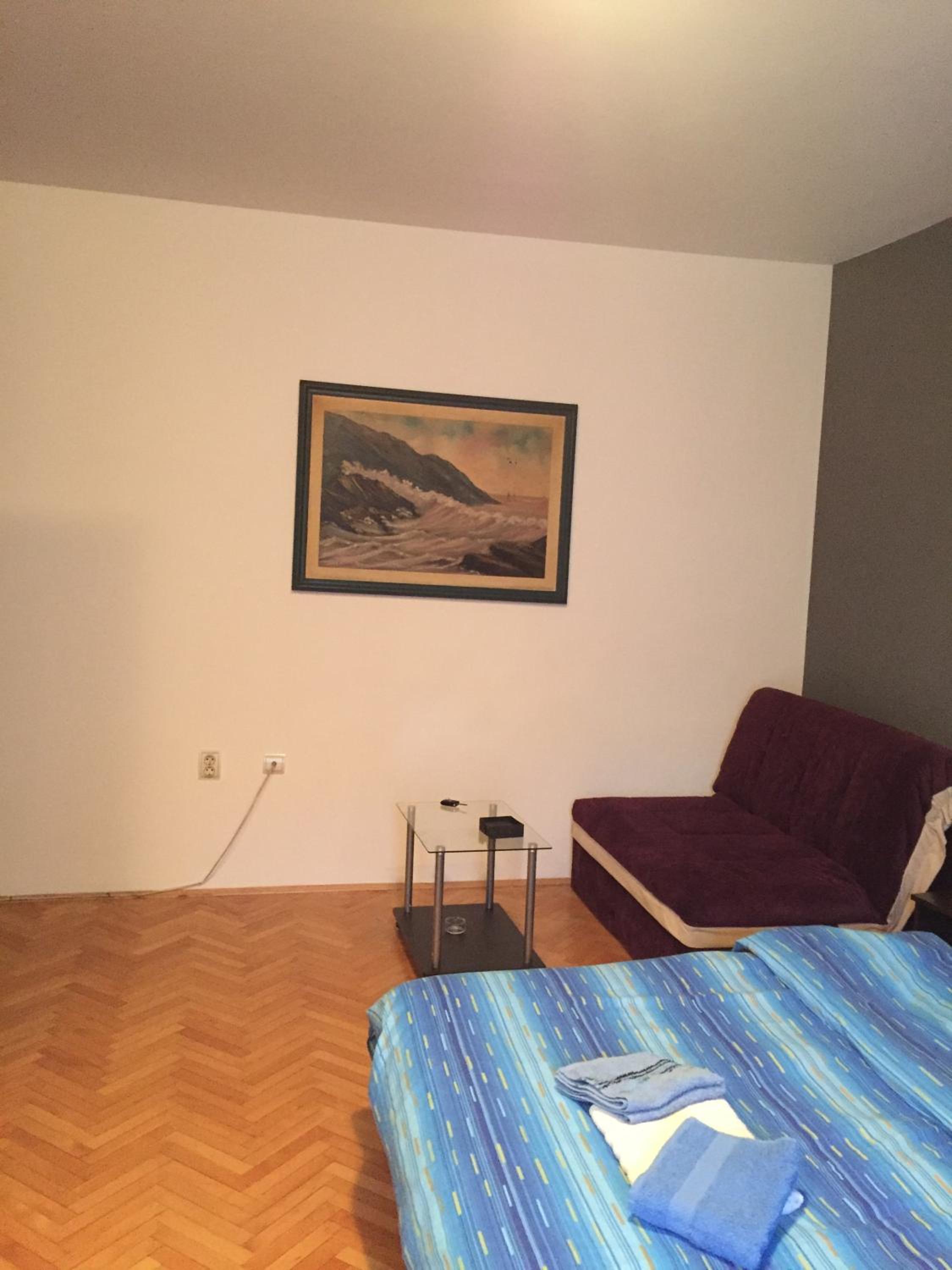 Apartment Viktor 2 stan na dan view 4