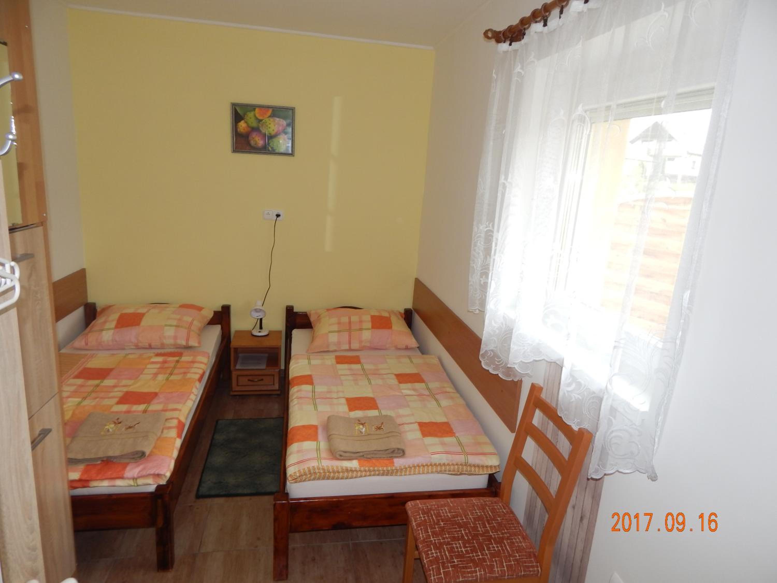 Photo 43