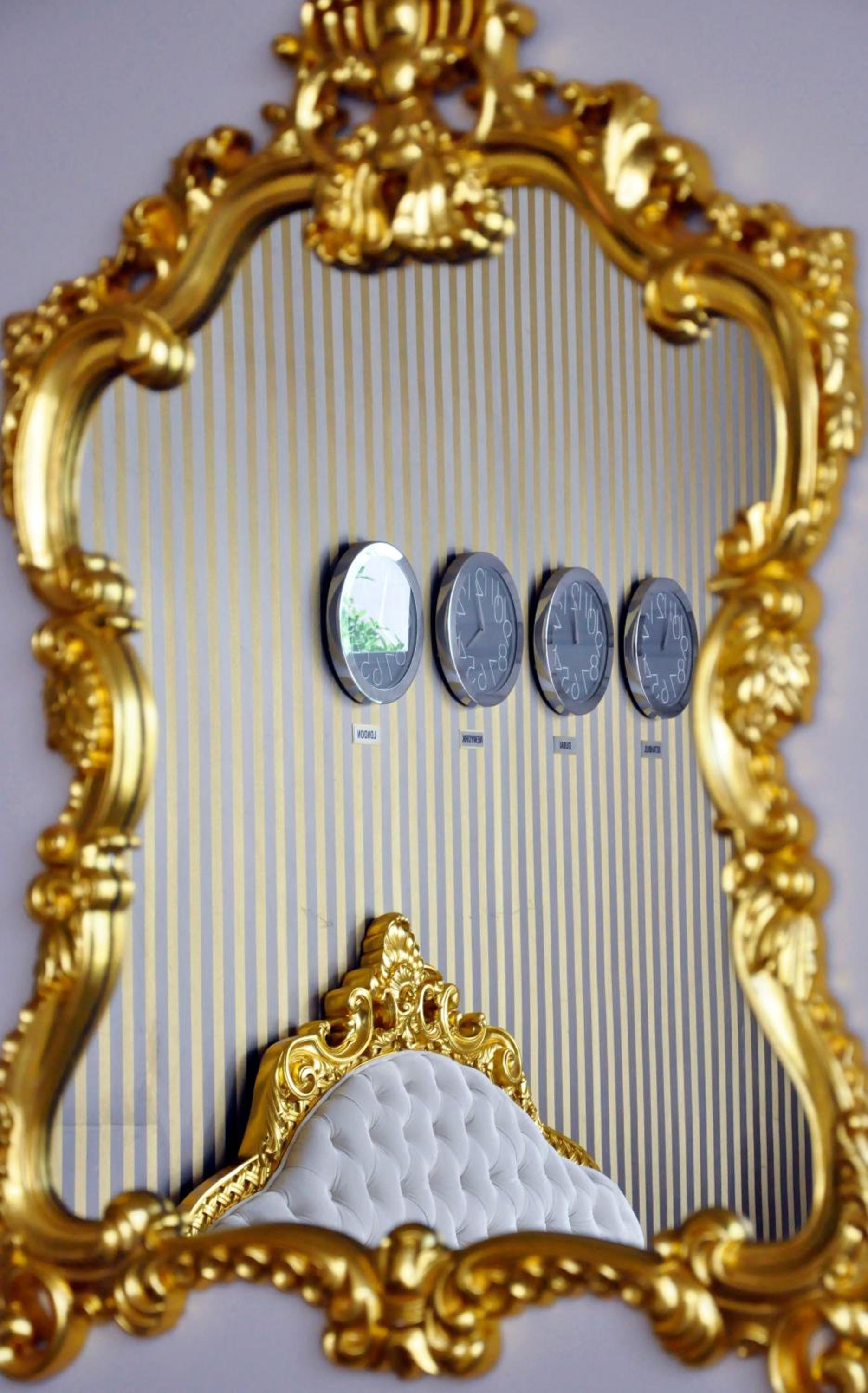 Elegance East Hotel - Image 55