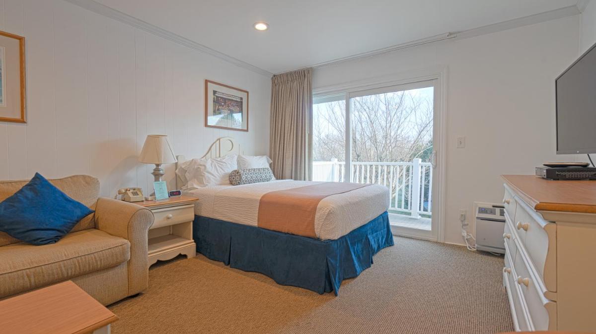 East Hampton House Resort 199