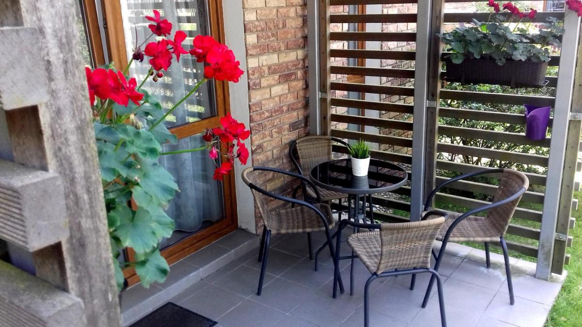 Apartament IKAR z ogródkiem, blisko morza view 4