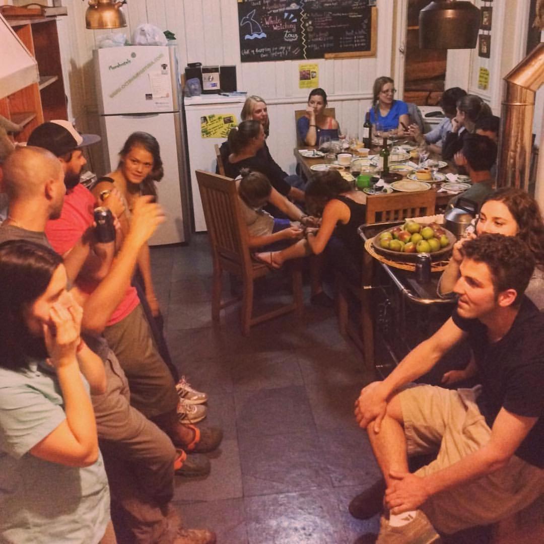 13 Lunas Hostel