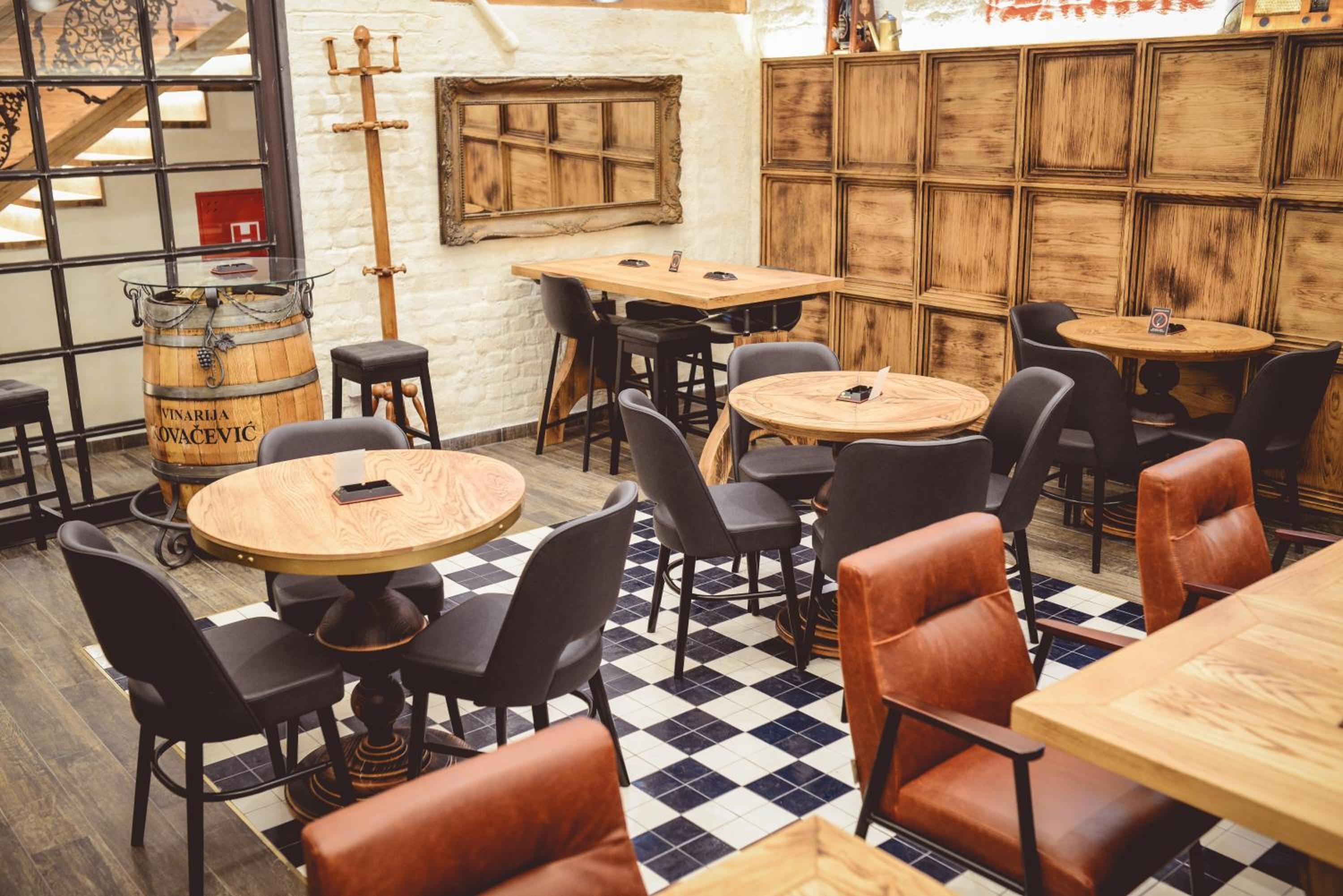 Boutique Macchiato House