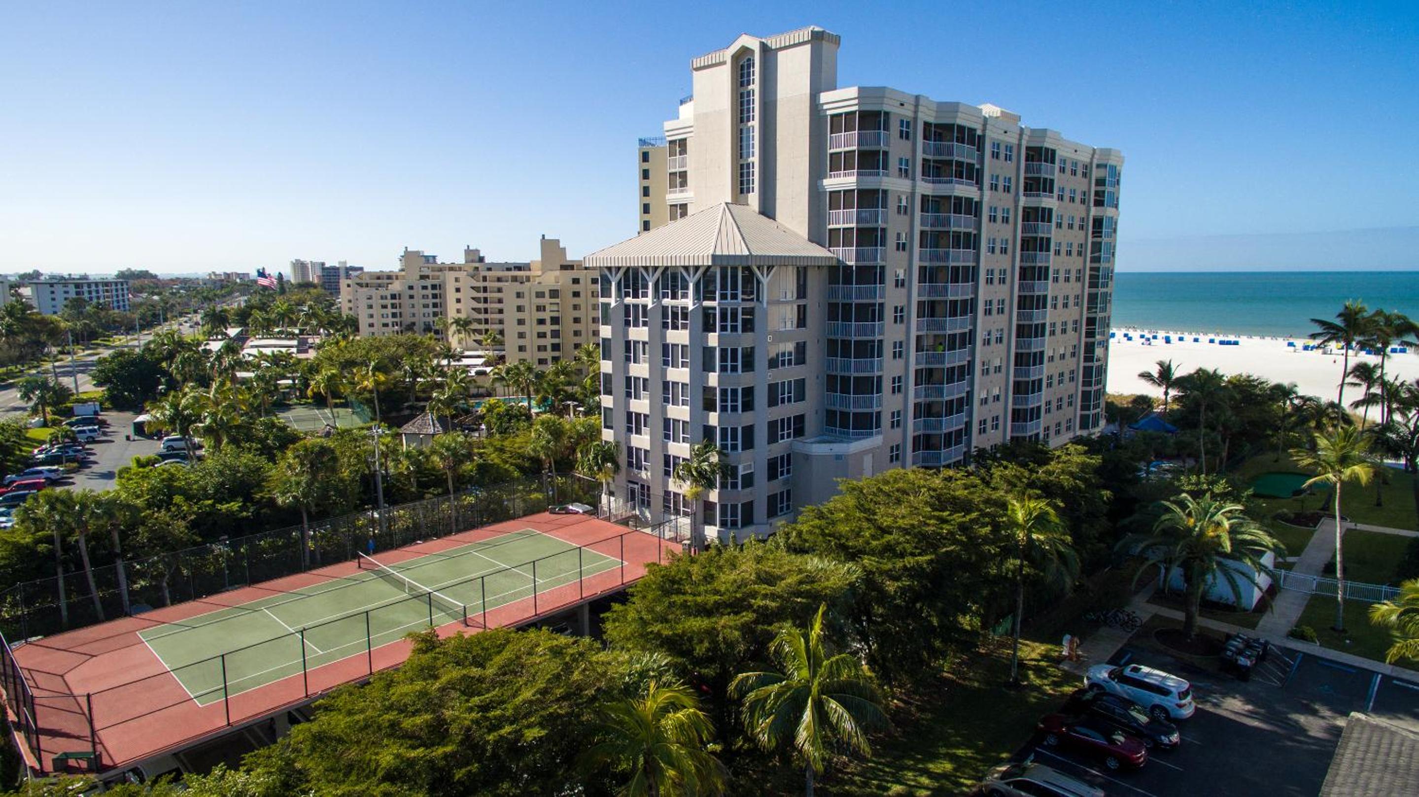 Hotel GullWing Beach Resort