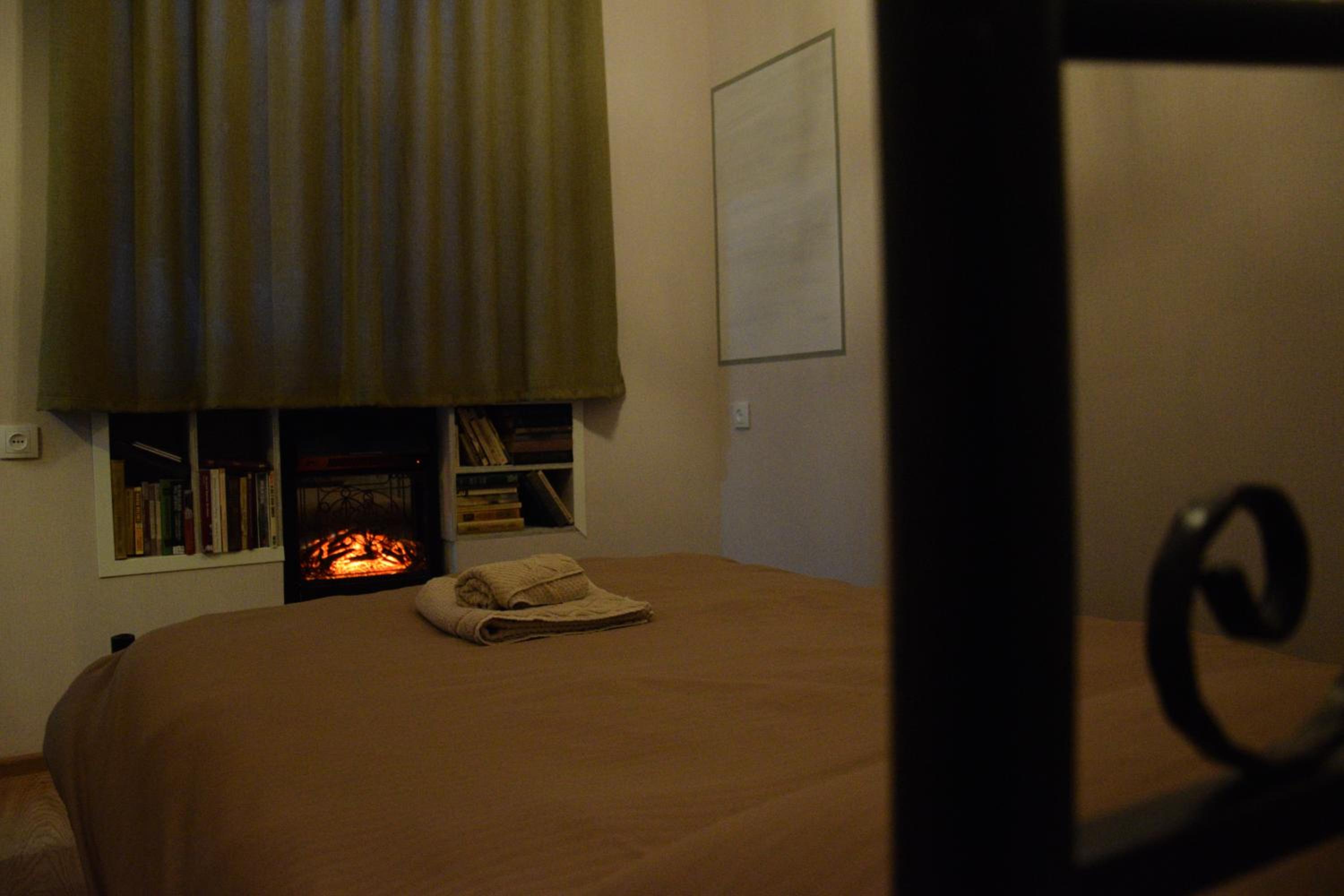 Librarians' Flat view 2