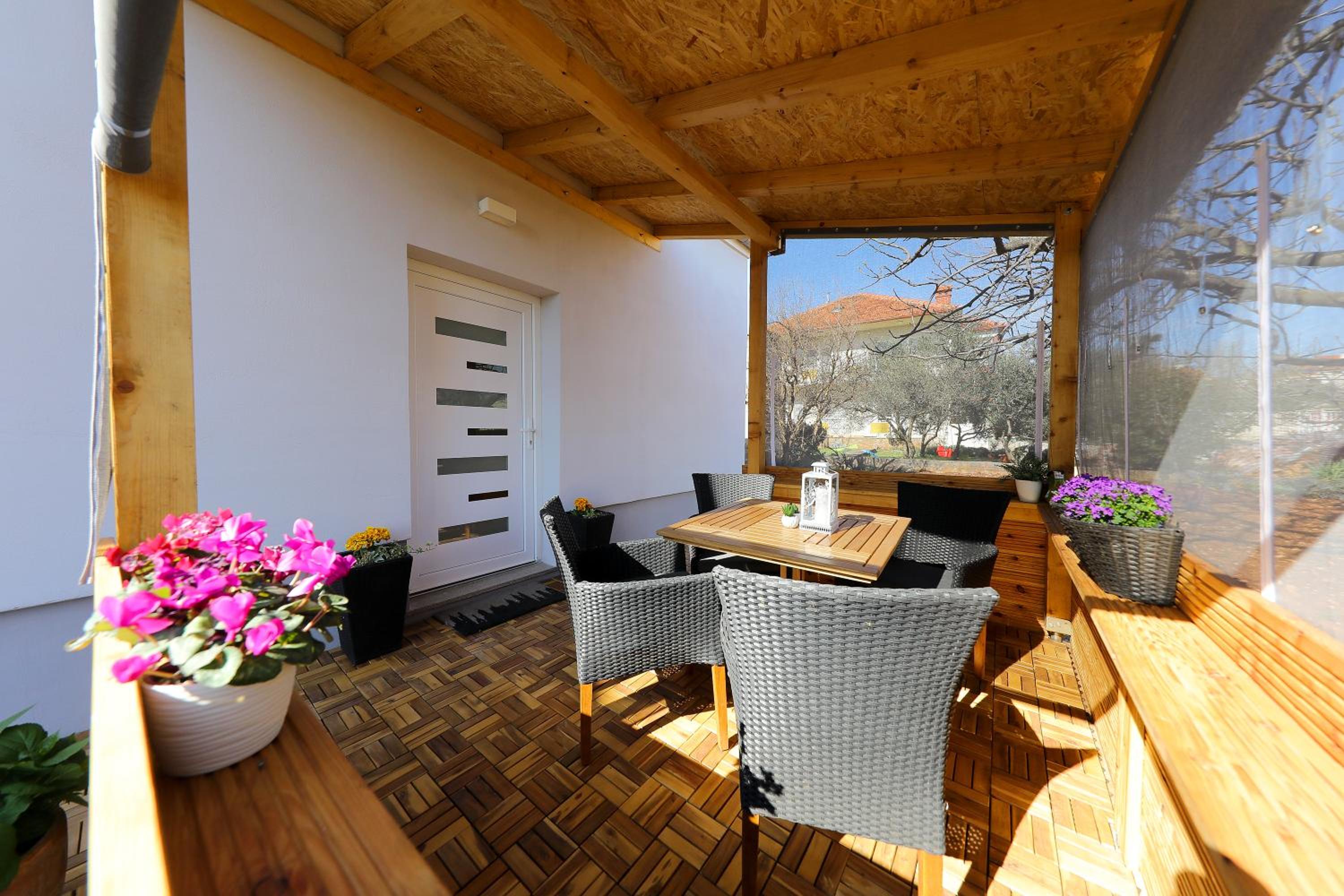 Studio apartman Summer Flower