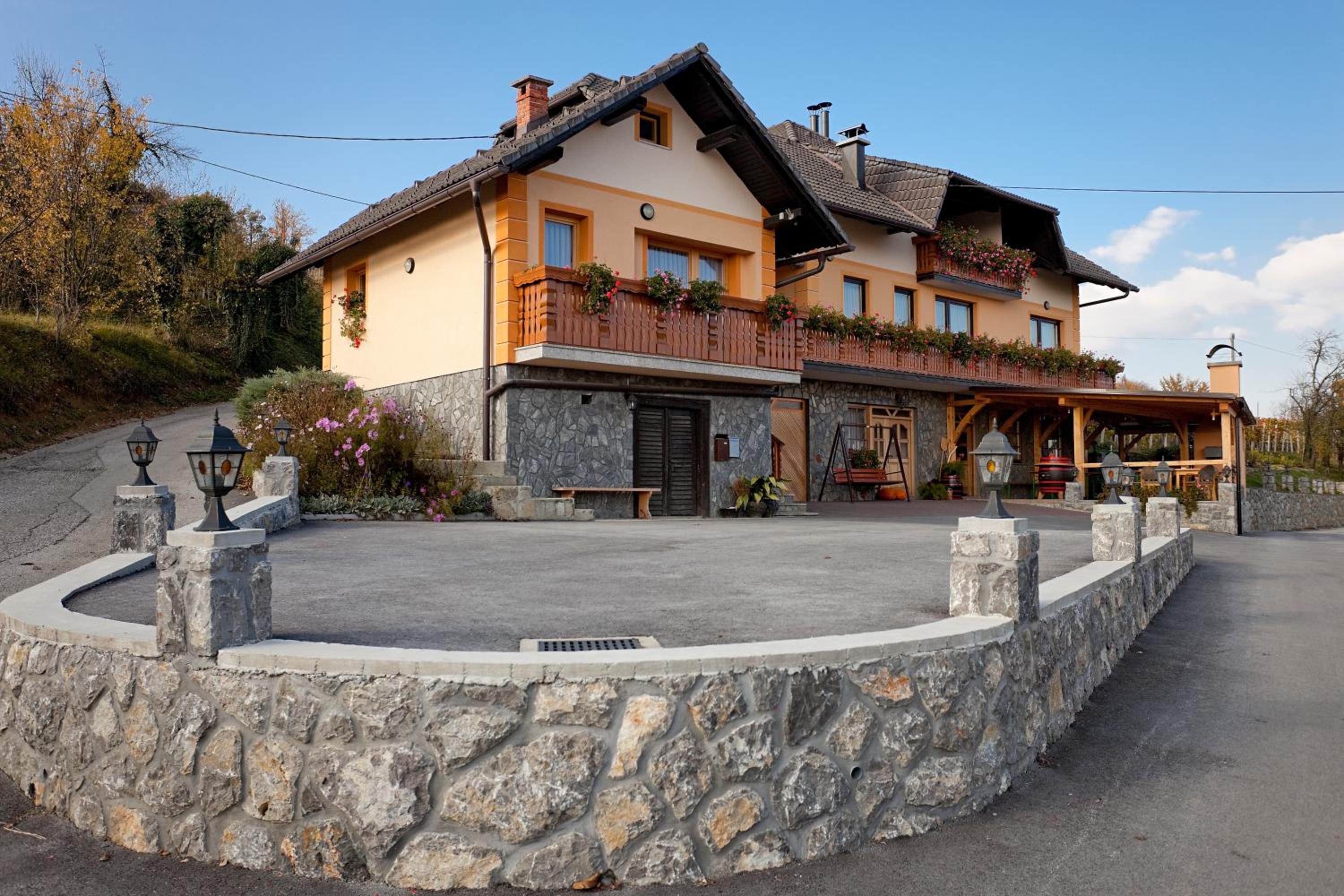 Tourist Farm Škrbina view 5