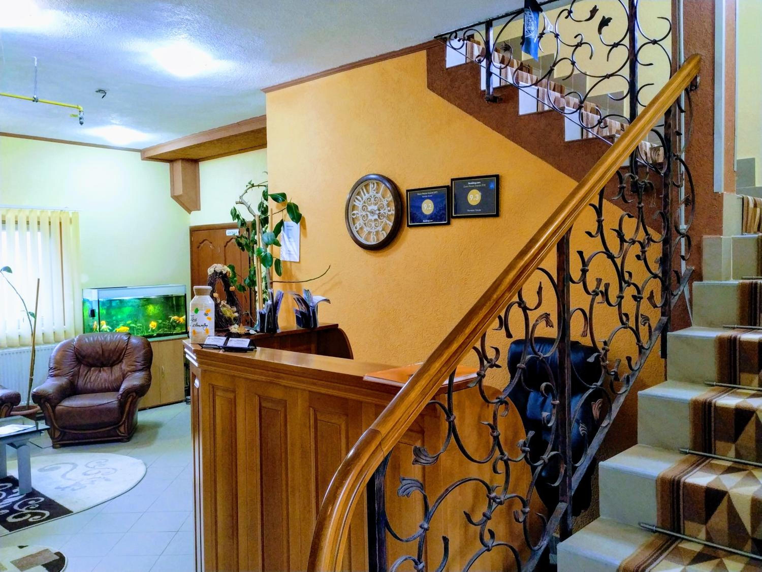 Venesis House