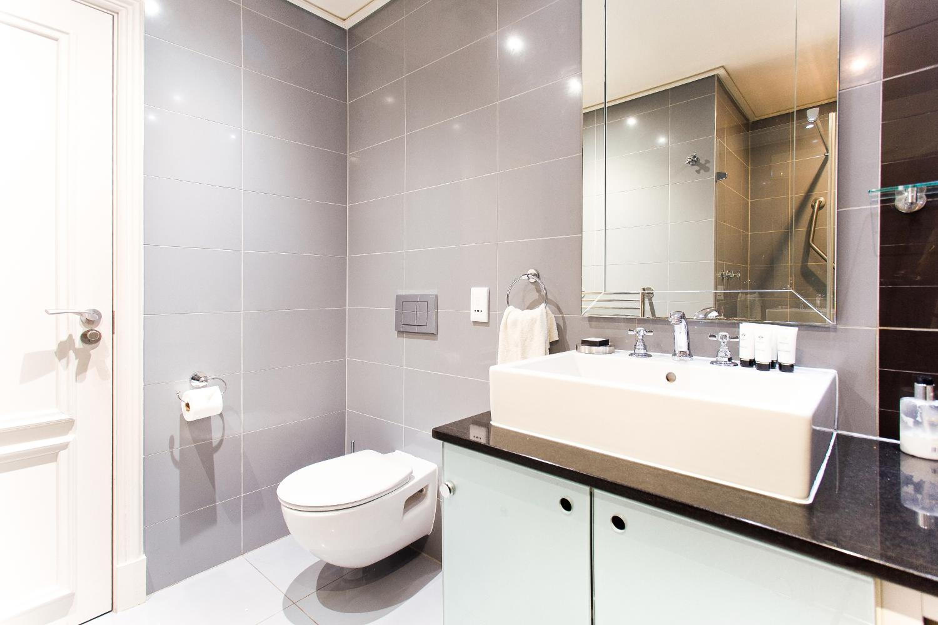 414 - 1BDR Apartment close to V&A Waterfront