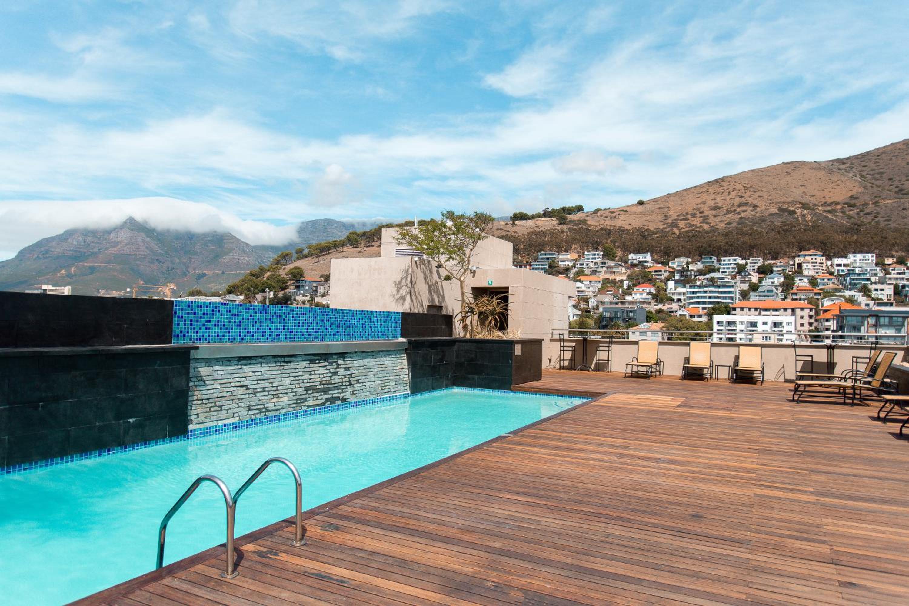414 - 1BDR Apartment close to V&A Waterfront
