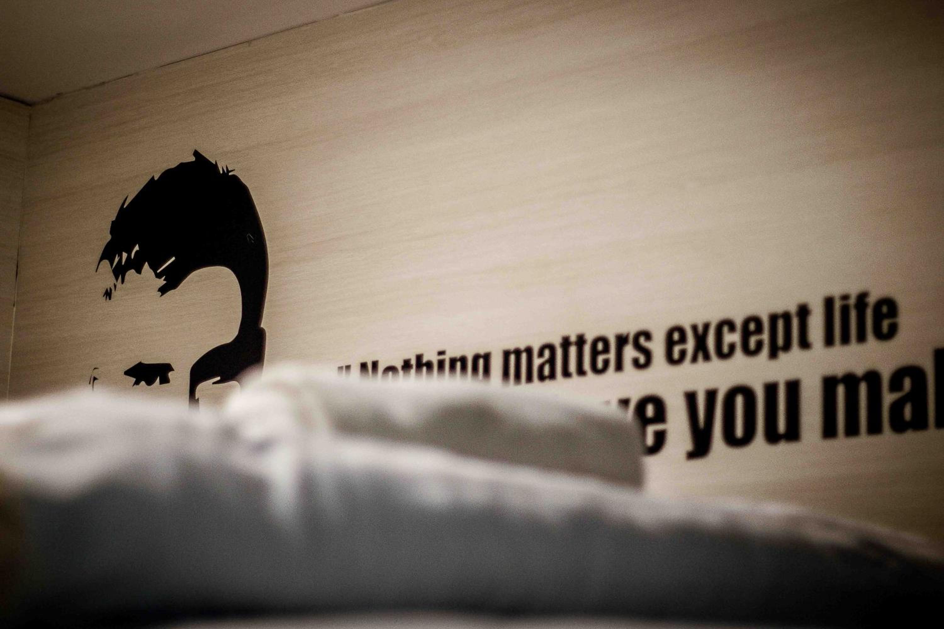Sleep Walker Poshtel