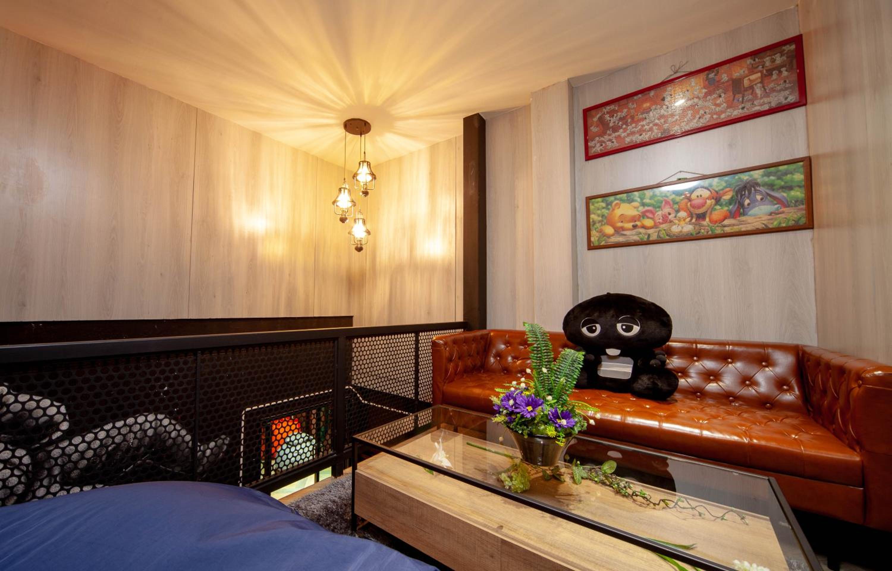 Sleep Walker Poshtel