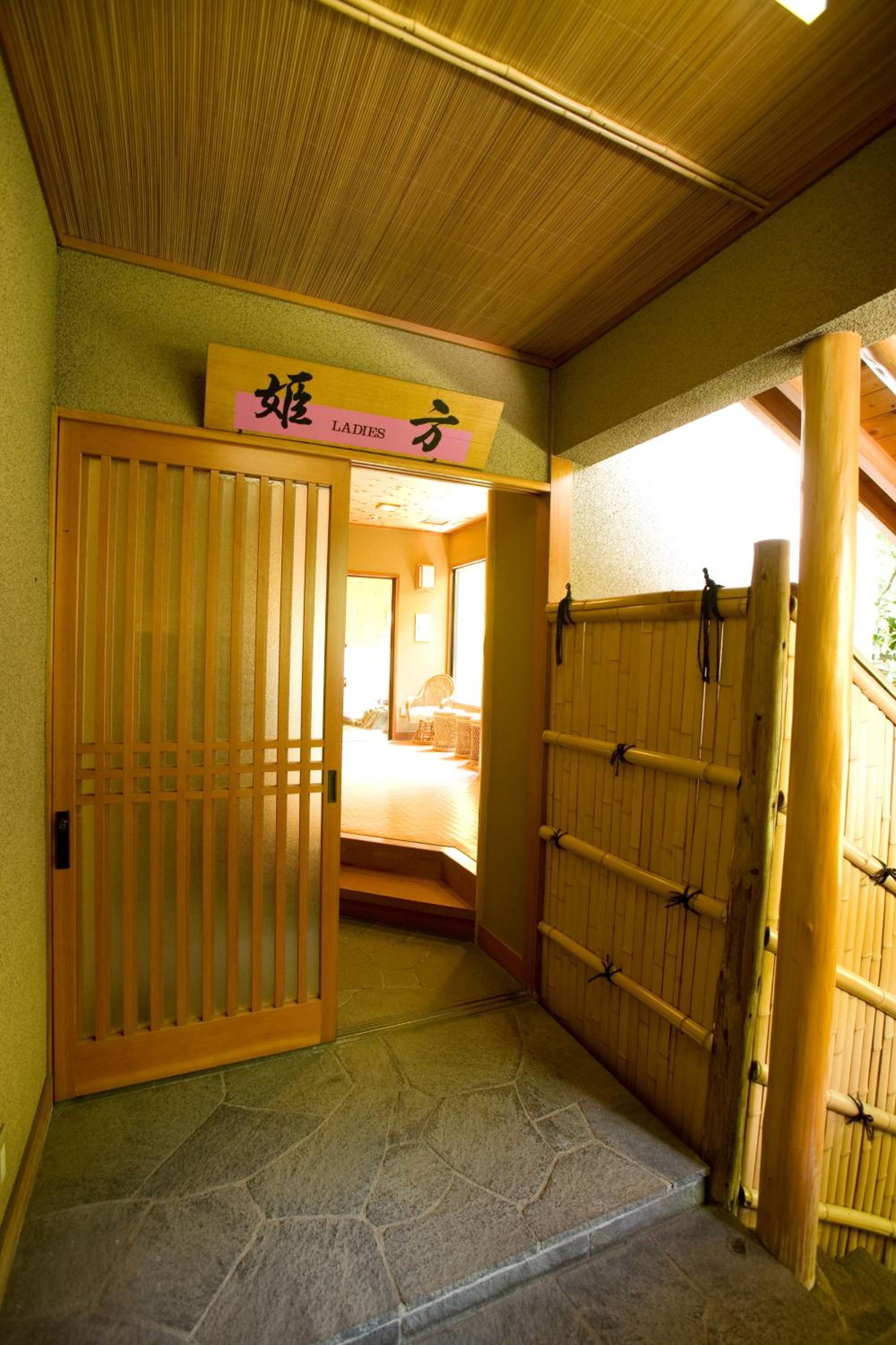 Photo 38