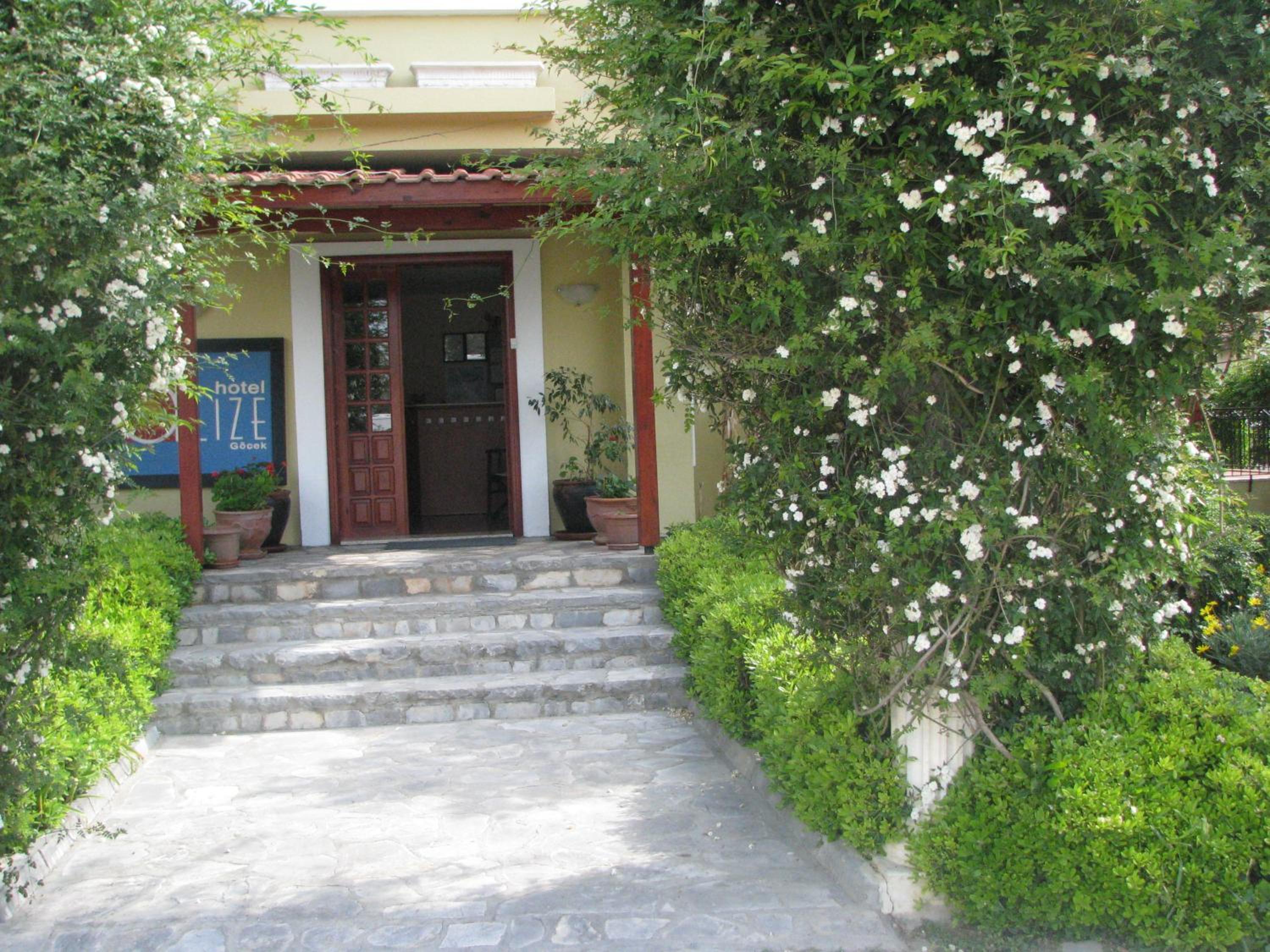 Photo 34