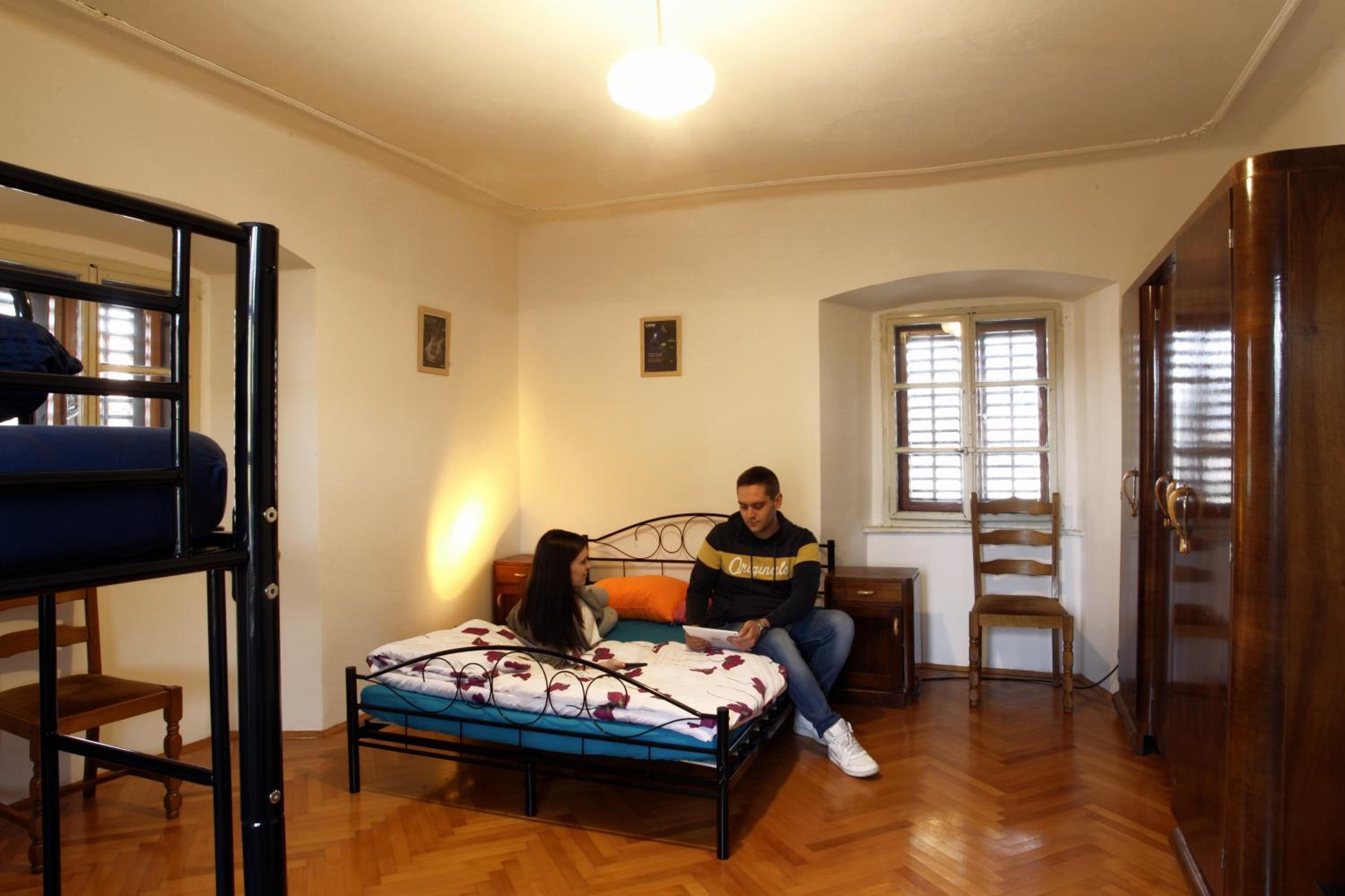 Photo 11