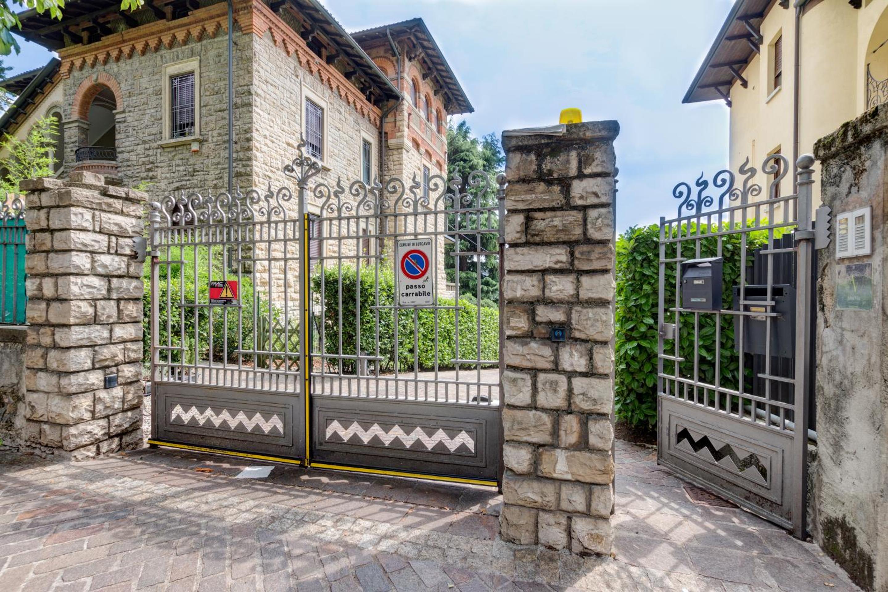 Ramé Suites