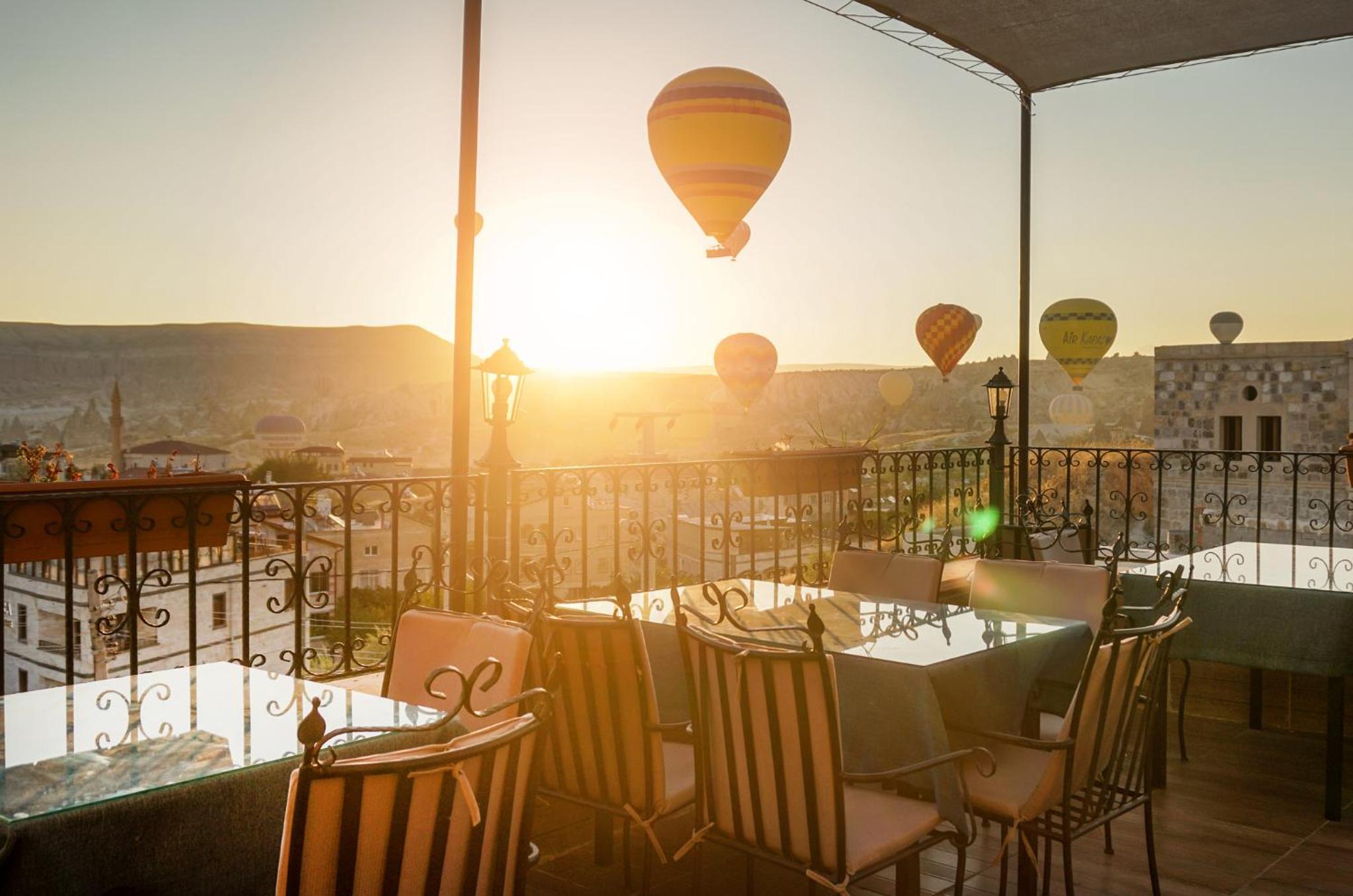 Milat Cave Hotel - Image 7