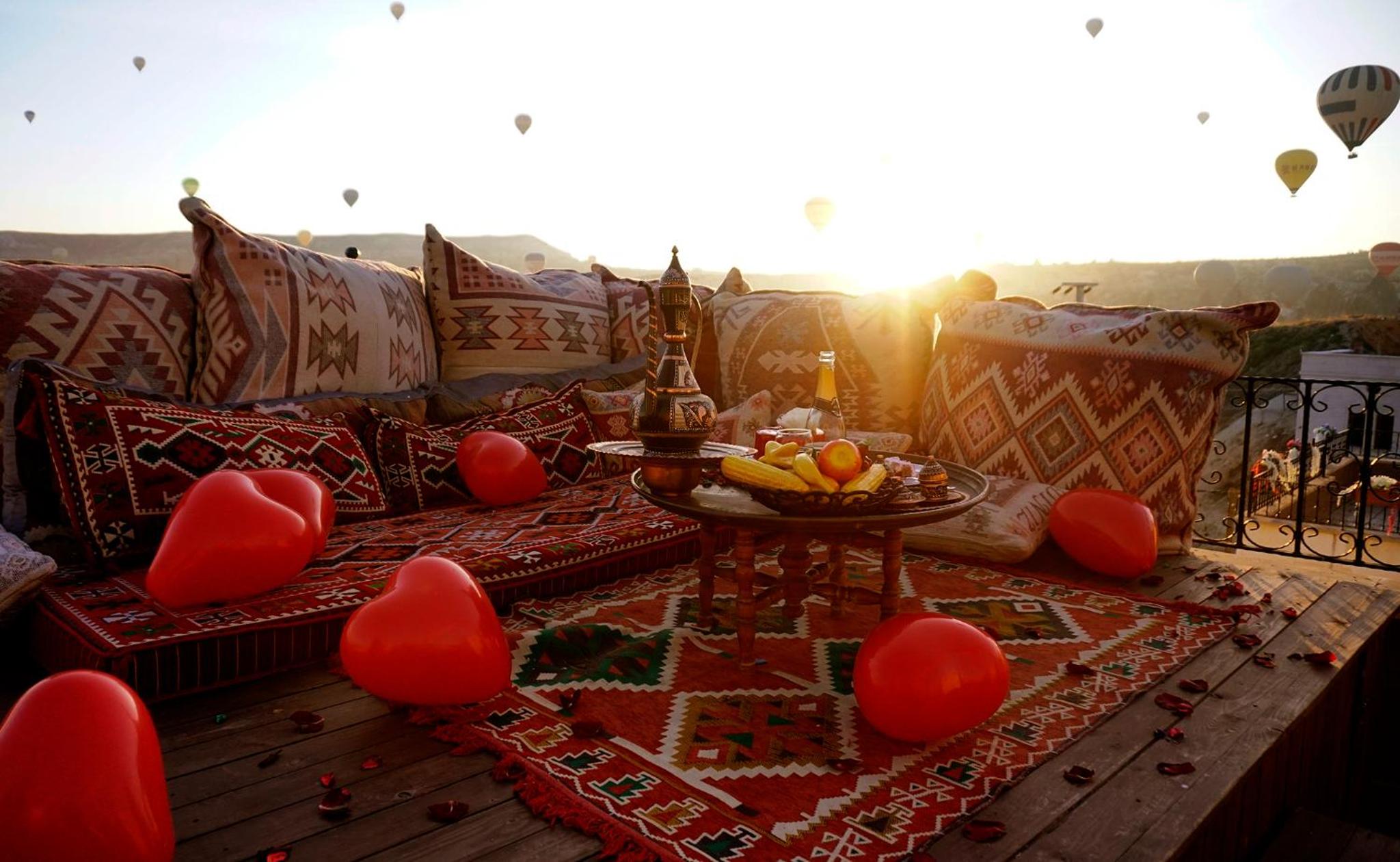 Milat Cave Hotel - Image 21