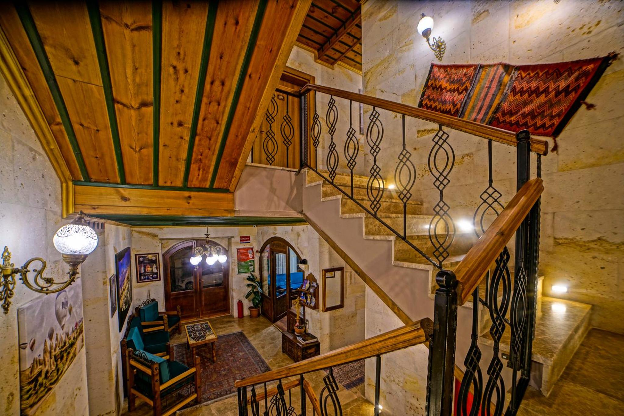 Milat Cave Hotel - Image 35