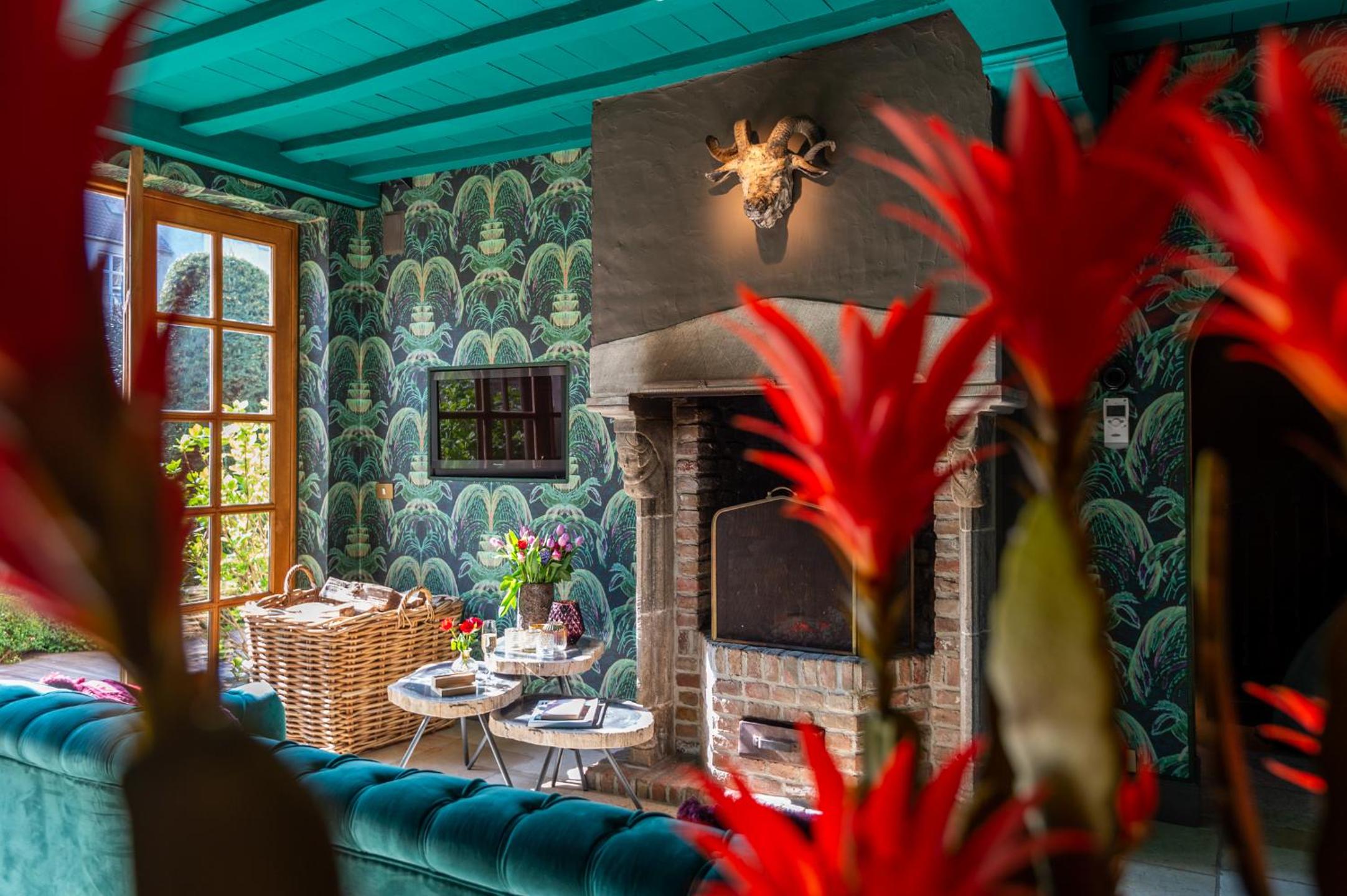 Exclusive Suites The Secret Garden