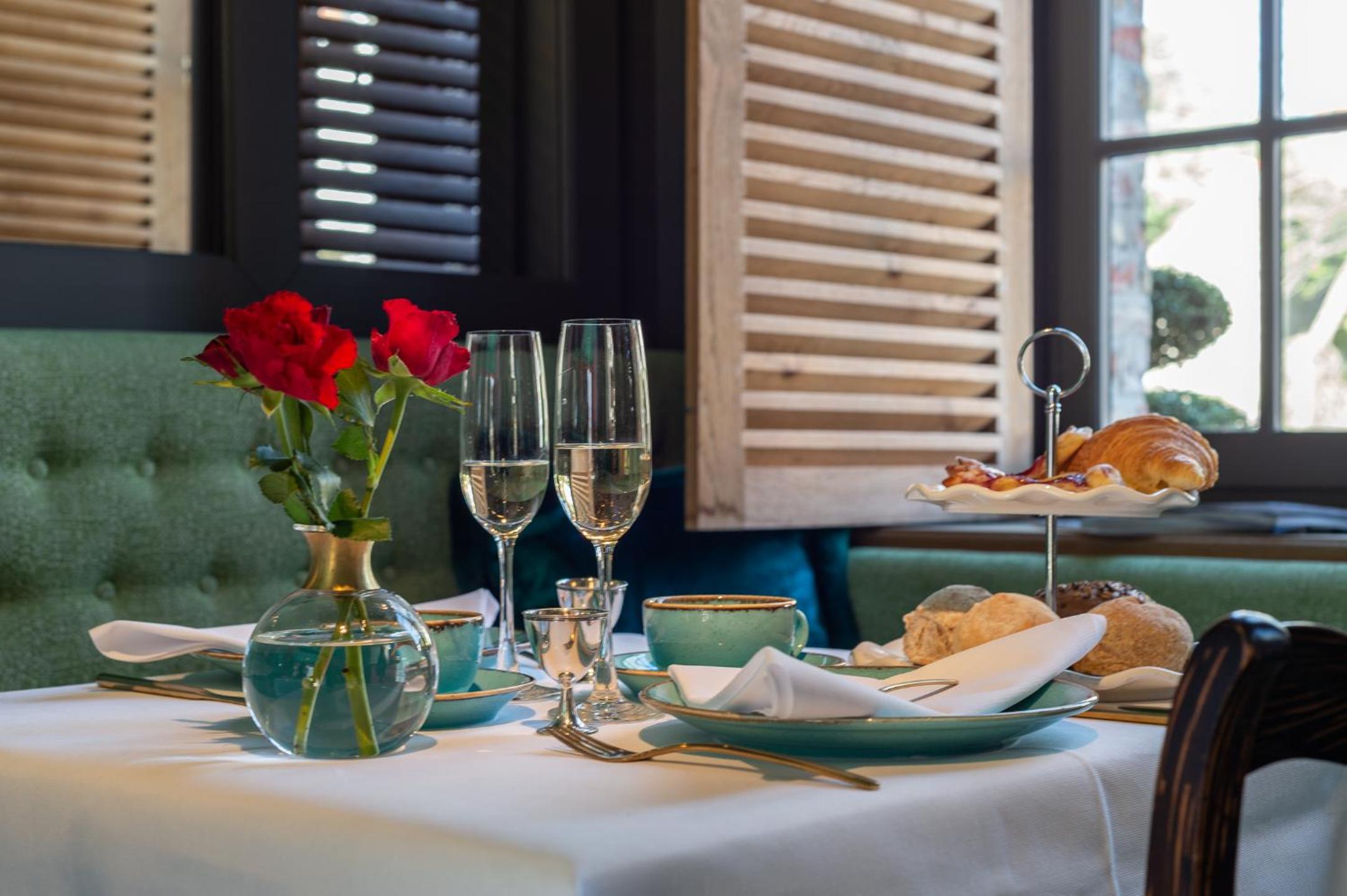 Exclusive Suites The Secret Garden