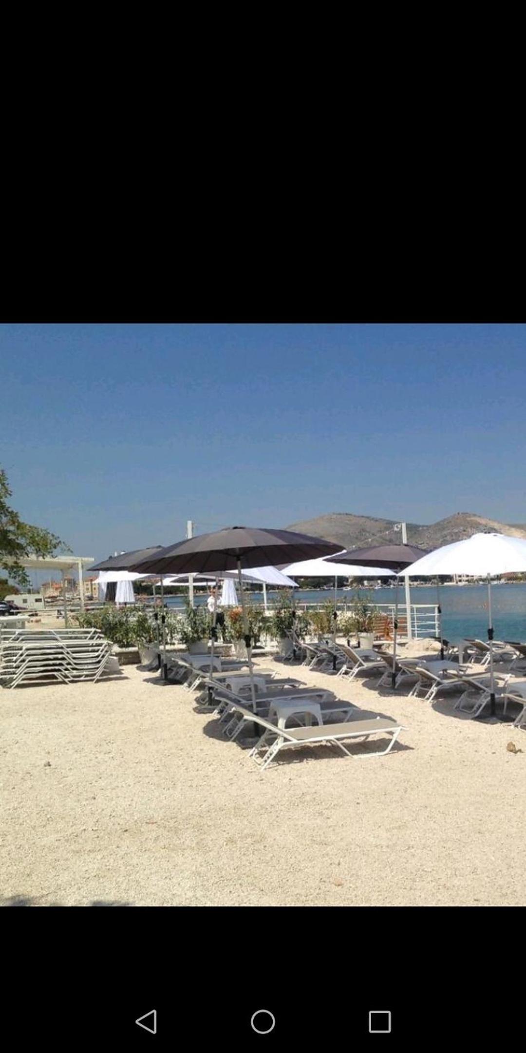 Tomena apartments
