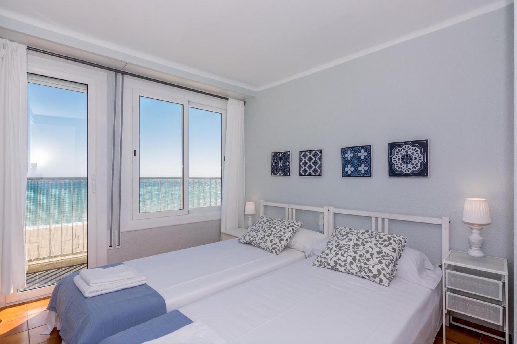 HomeHolidaysRentals Etoile photo 5