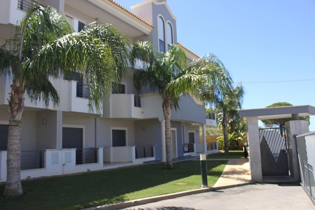 Quinta do Pinheiro Residence view 4