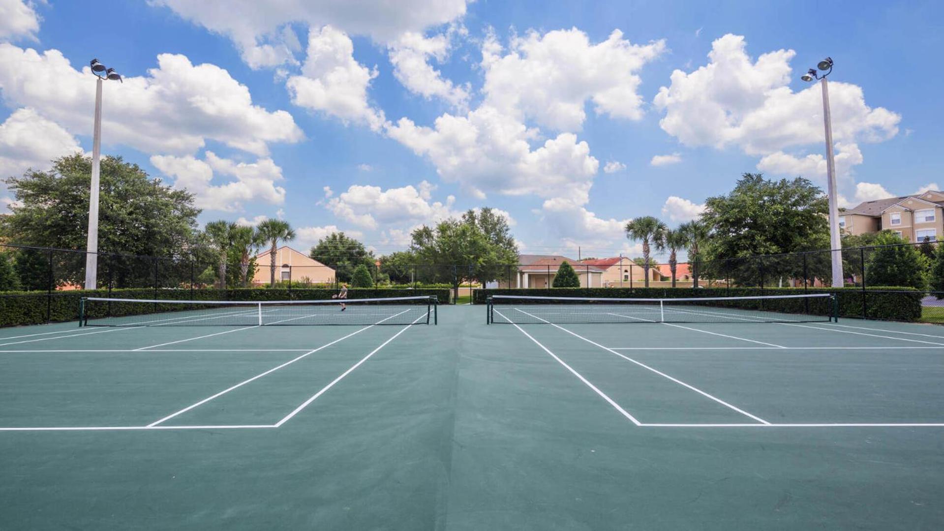 Mickey's Ranch - 4 bed pool home - Windsor Hills