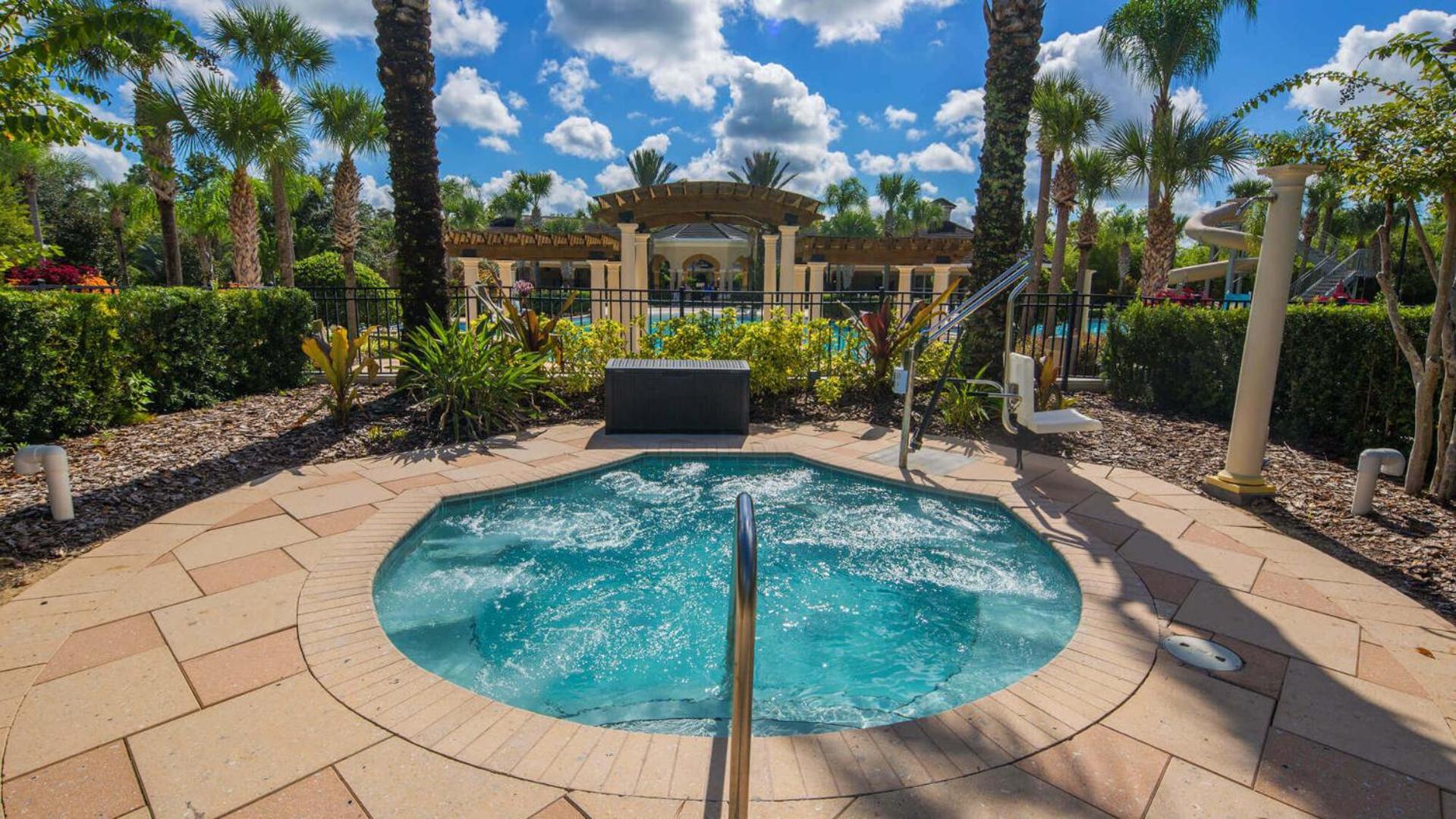 Mickey's Ranch - 4 bed pool home - Windsor Hills