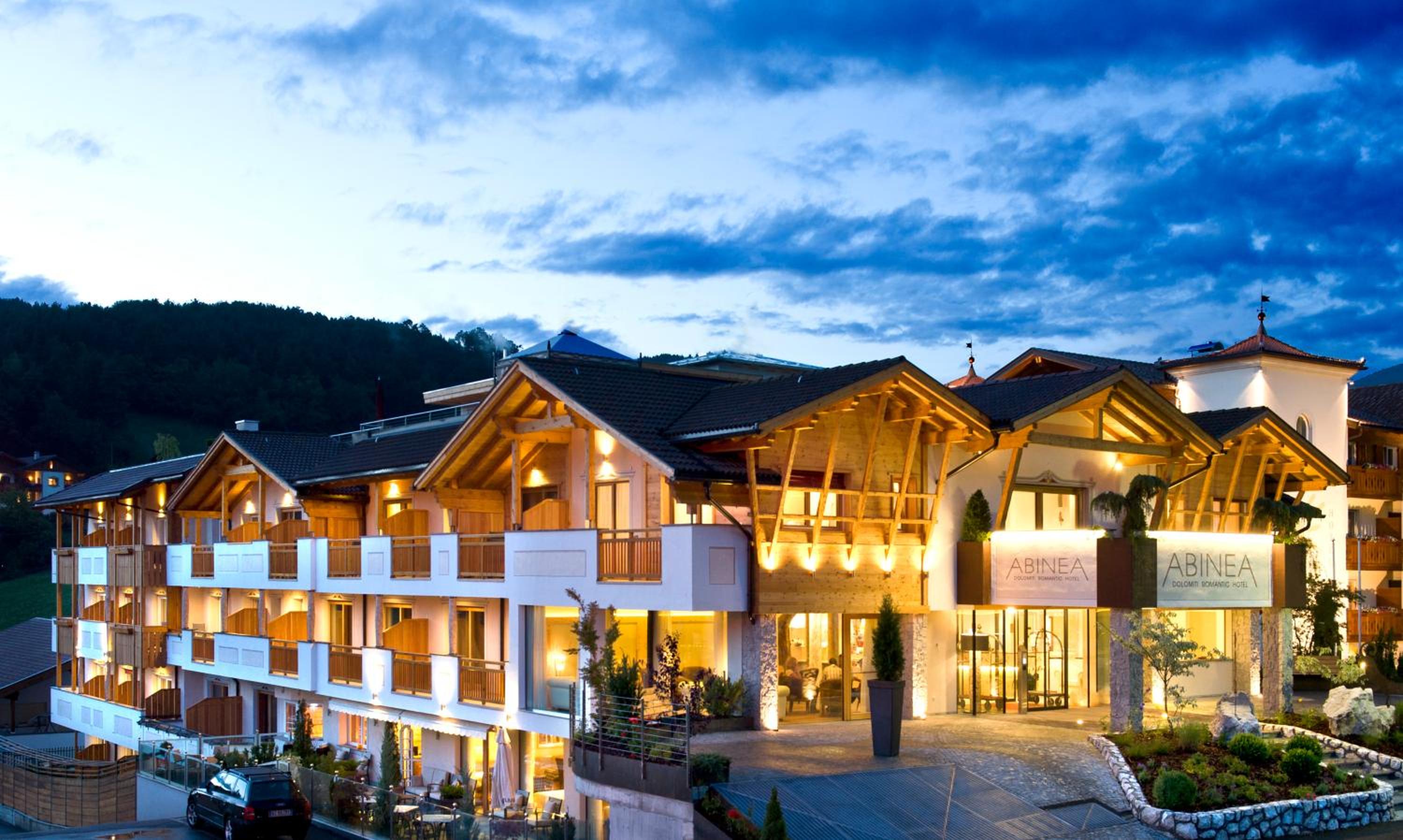 Hotel ABINEA Dolomiti Romantic SPA