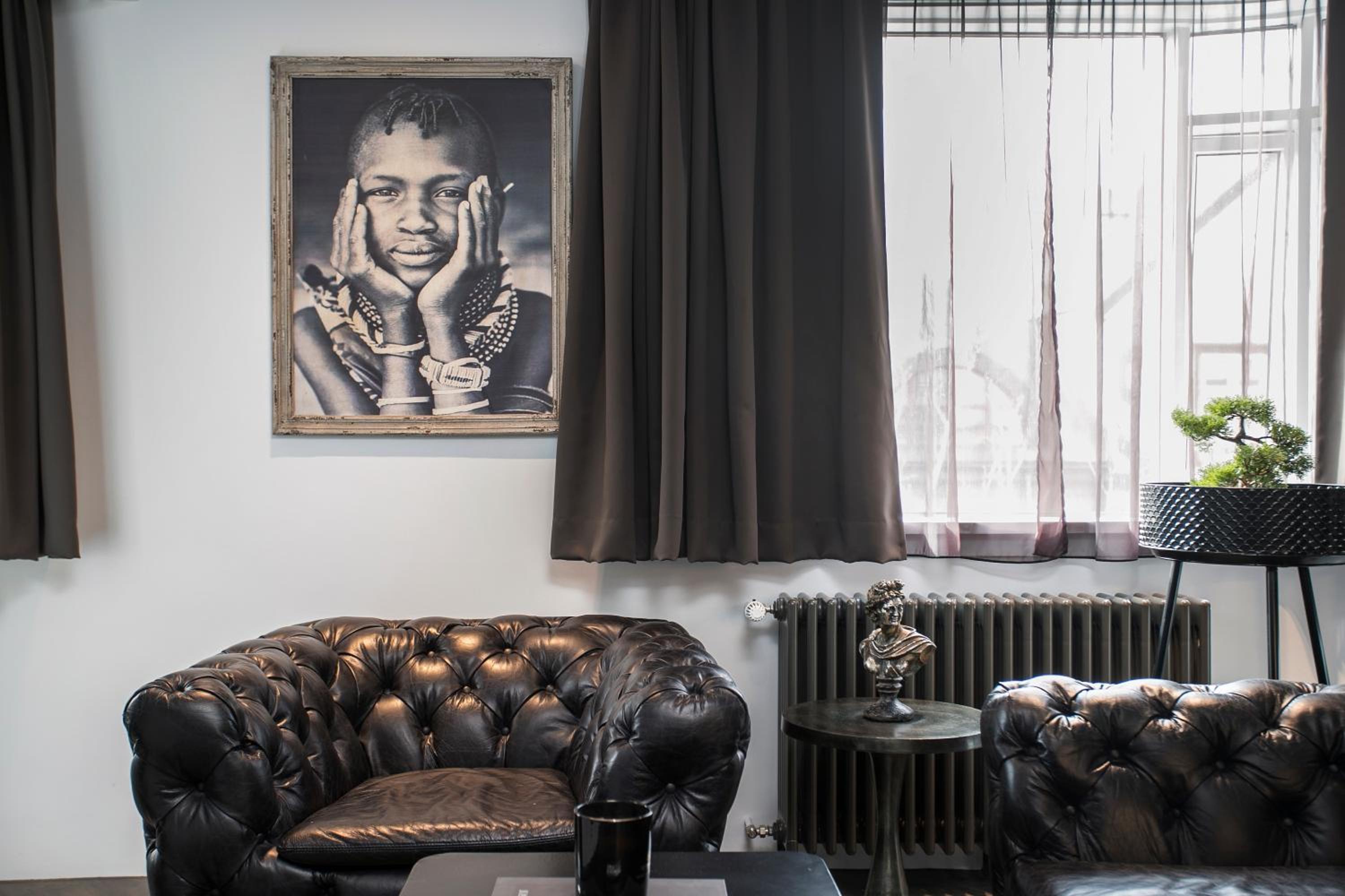 AVA Apartments by Heimaleiga view 3