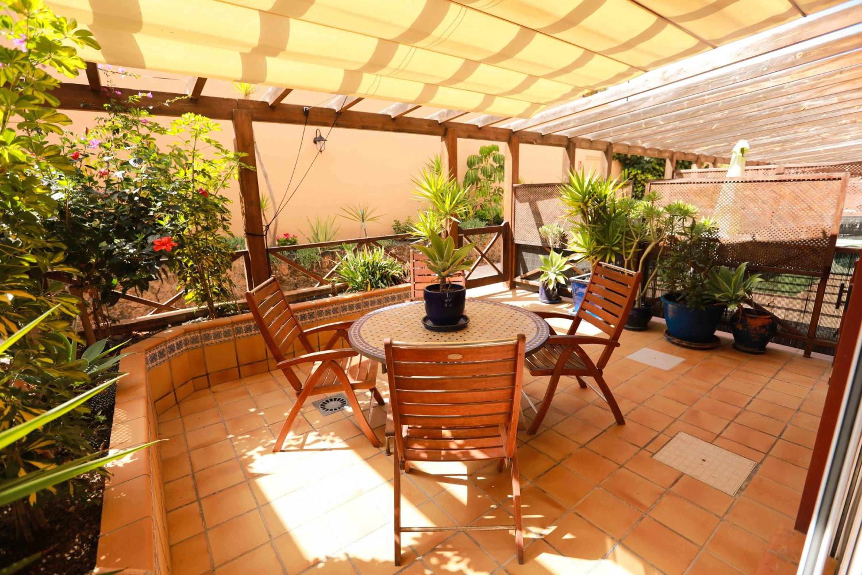 Luxury Cayetana, by Comfortable Luxury