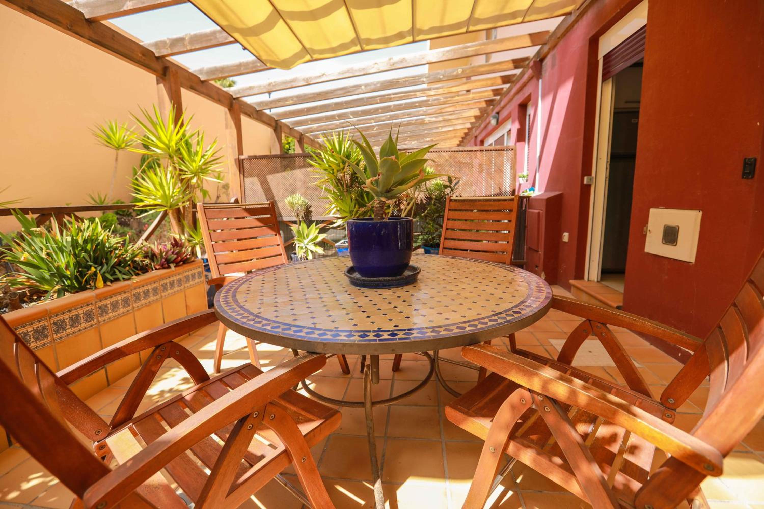 Luxury Cayetana, by Comfortable Luxury