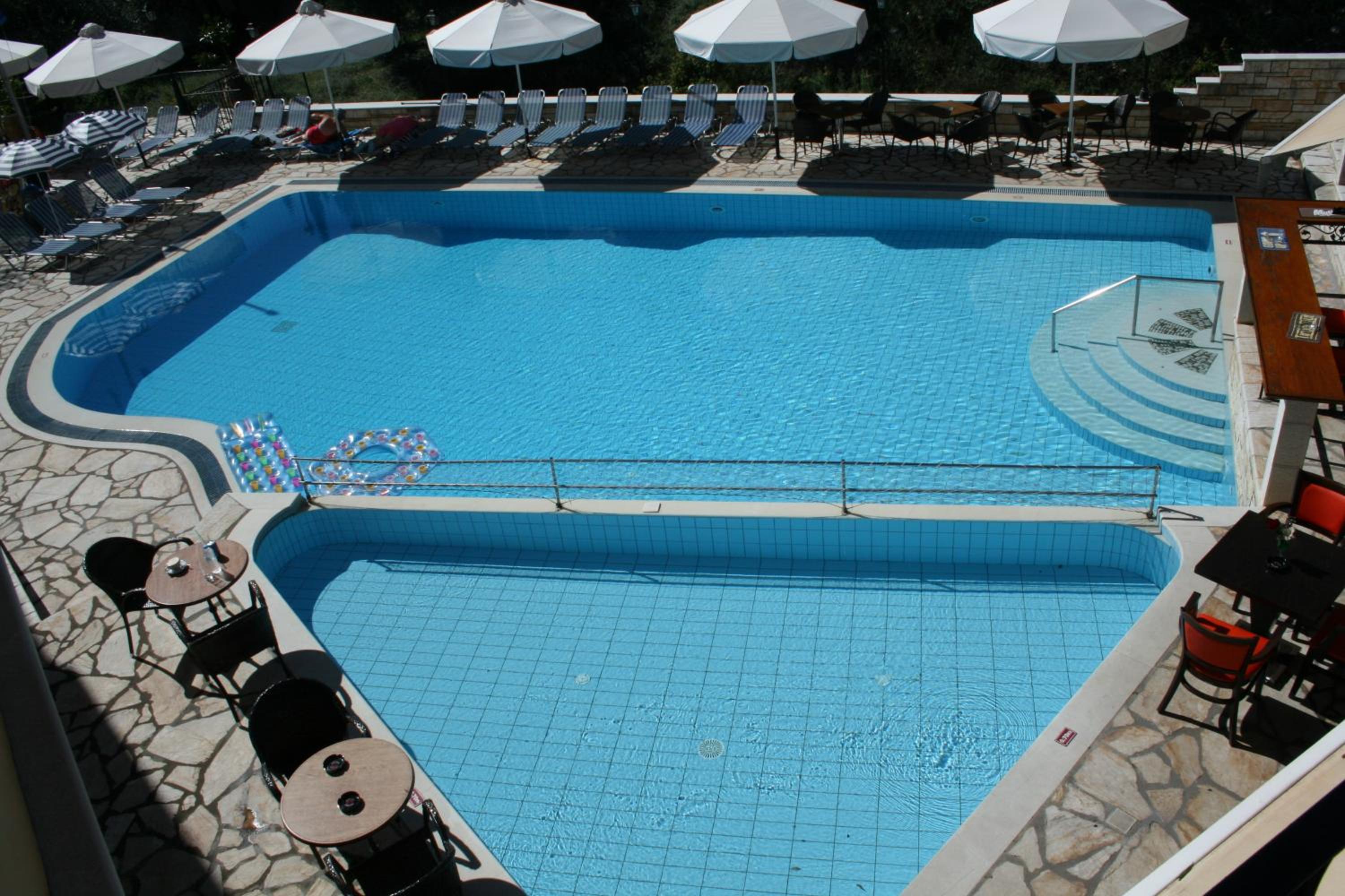 Frosso Apartments Kalami Bay view 3