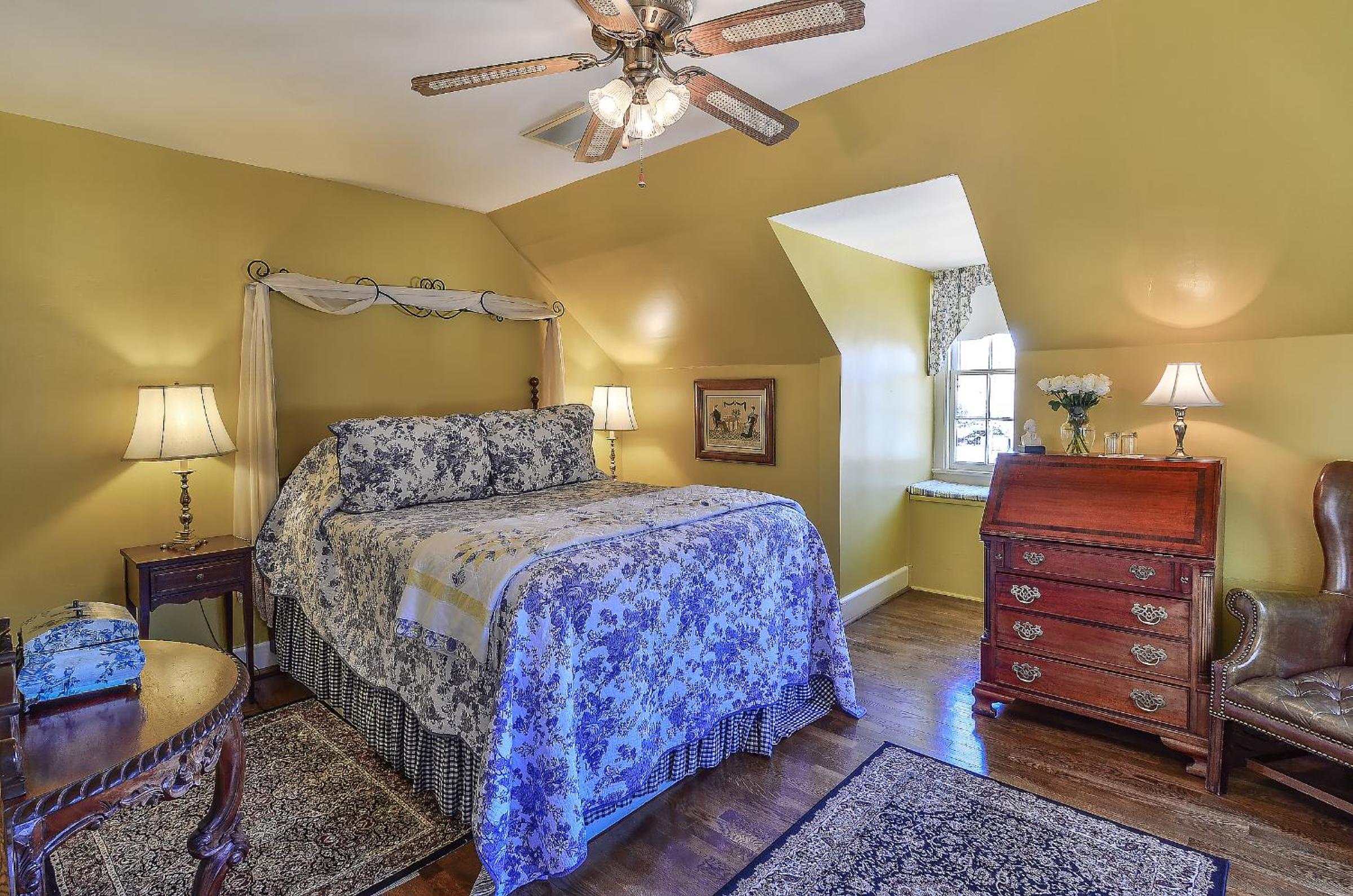 Cedars of Williamsburg Bed & Breakfast view 5