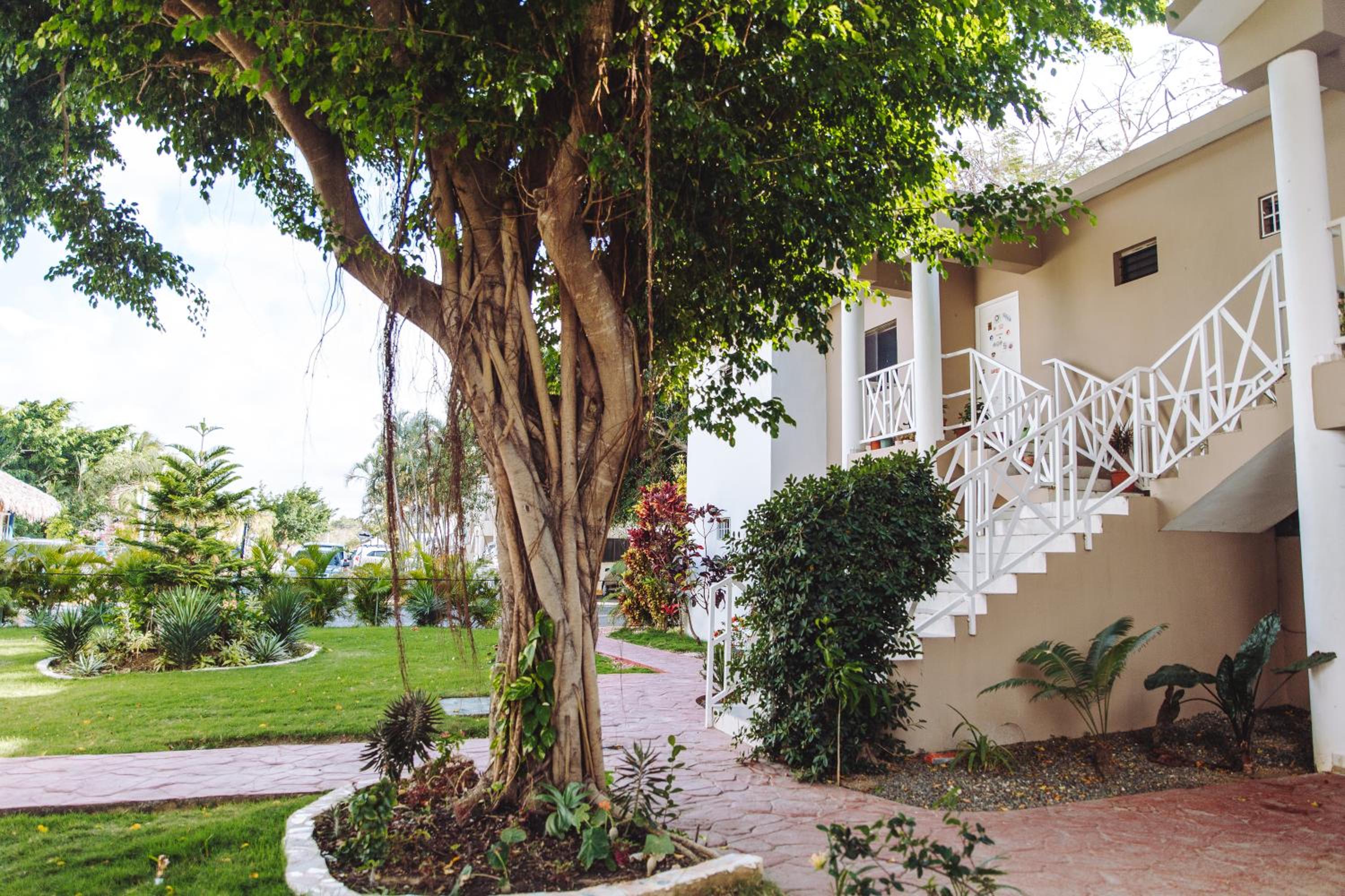 Hotel Lugo`s guest room - Image 1