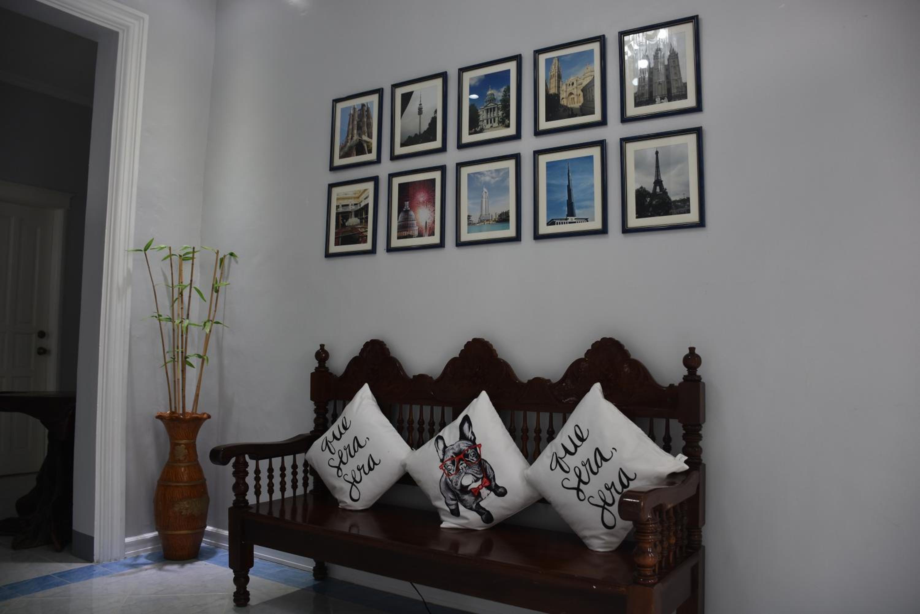 Isaguirre's Pension House view 4