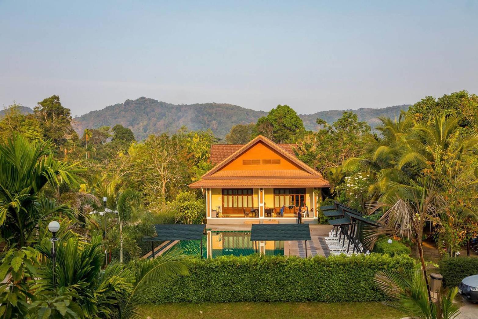 Oscar Villa Aonang Krabi