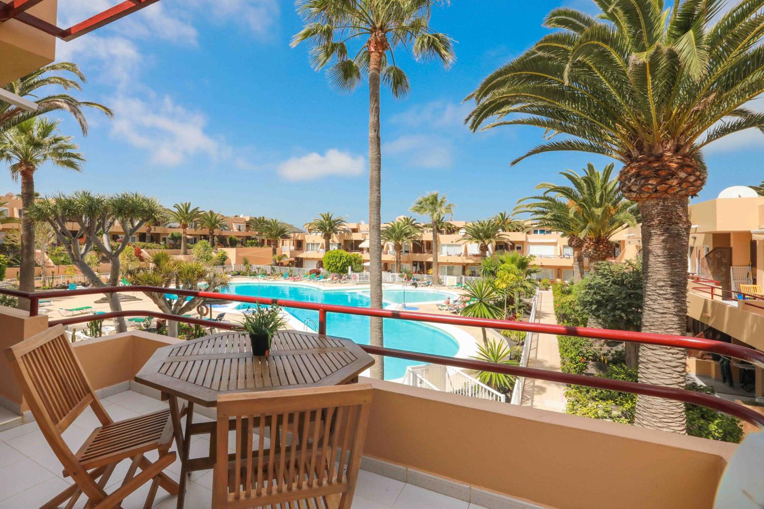 Luxury Cayetana, by Comfortable Luxury