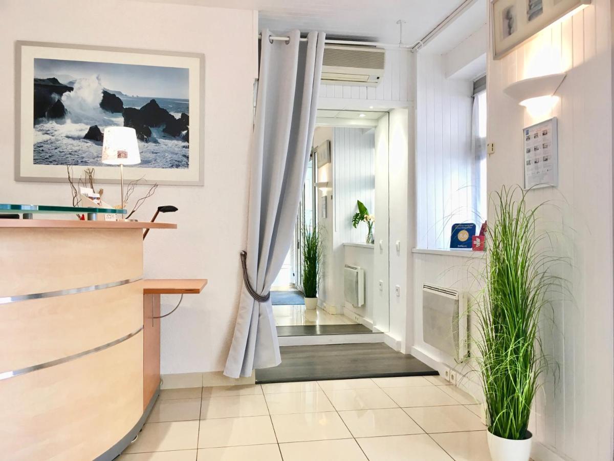 hotel reception