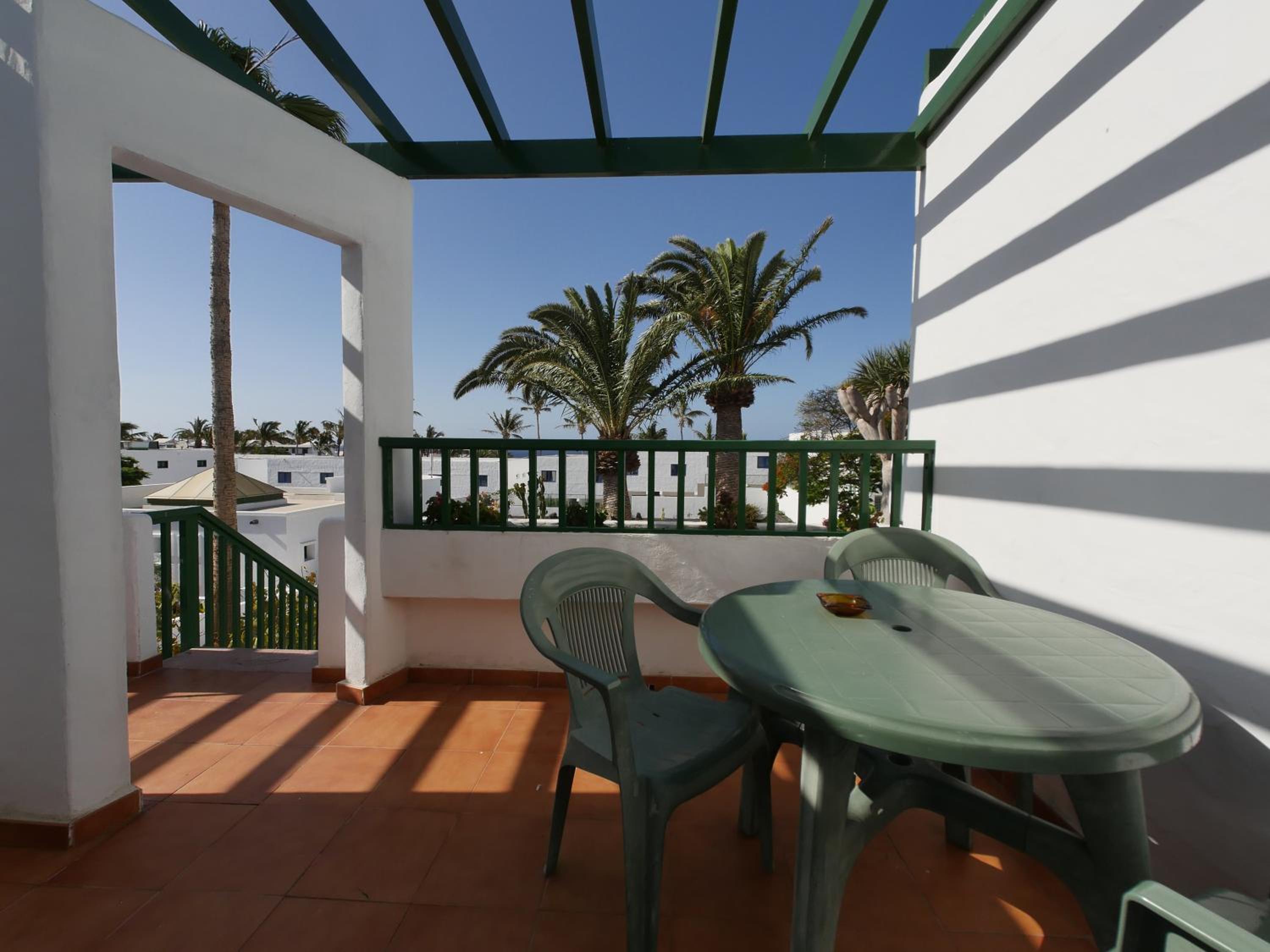 Apartamentos Tropicana
